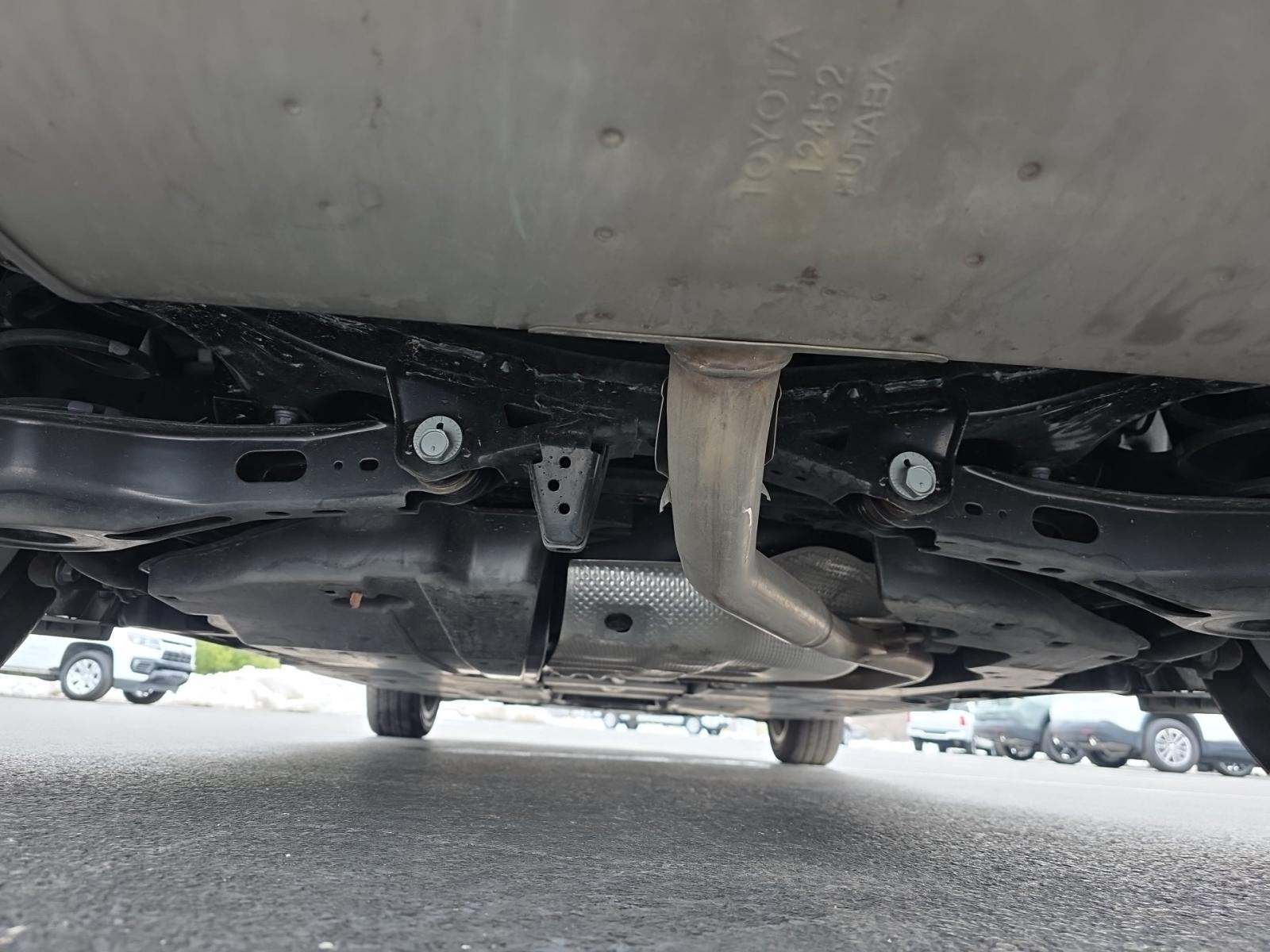 2025 Toyota Prius LE FWD