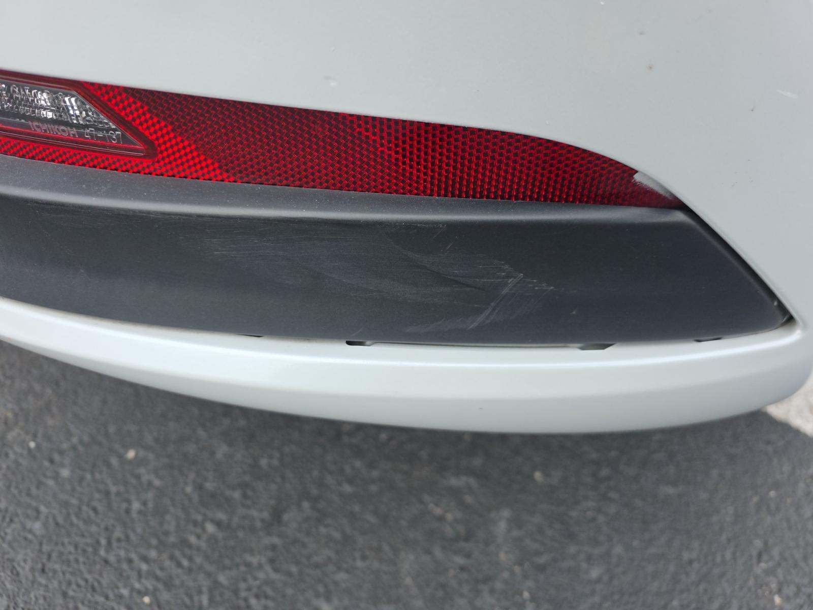 2025 Toyota Prius LE FWD