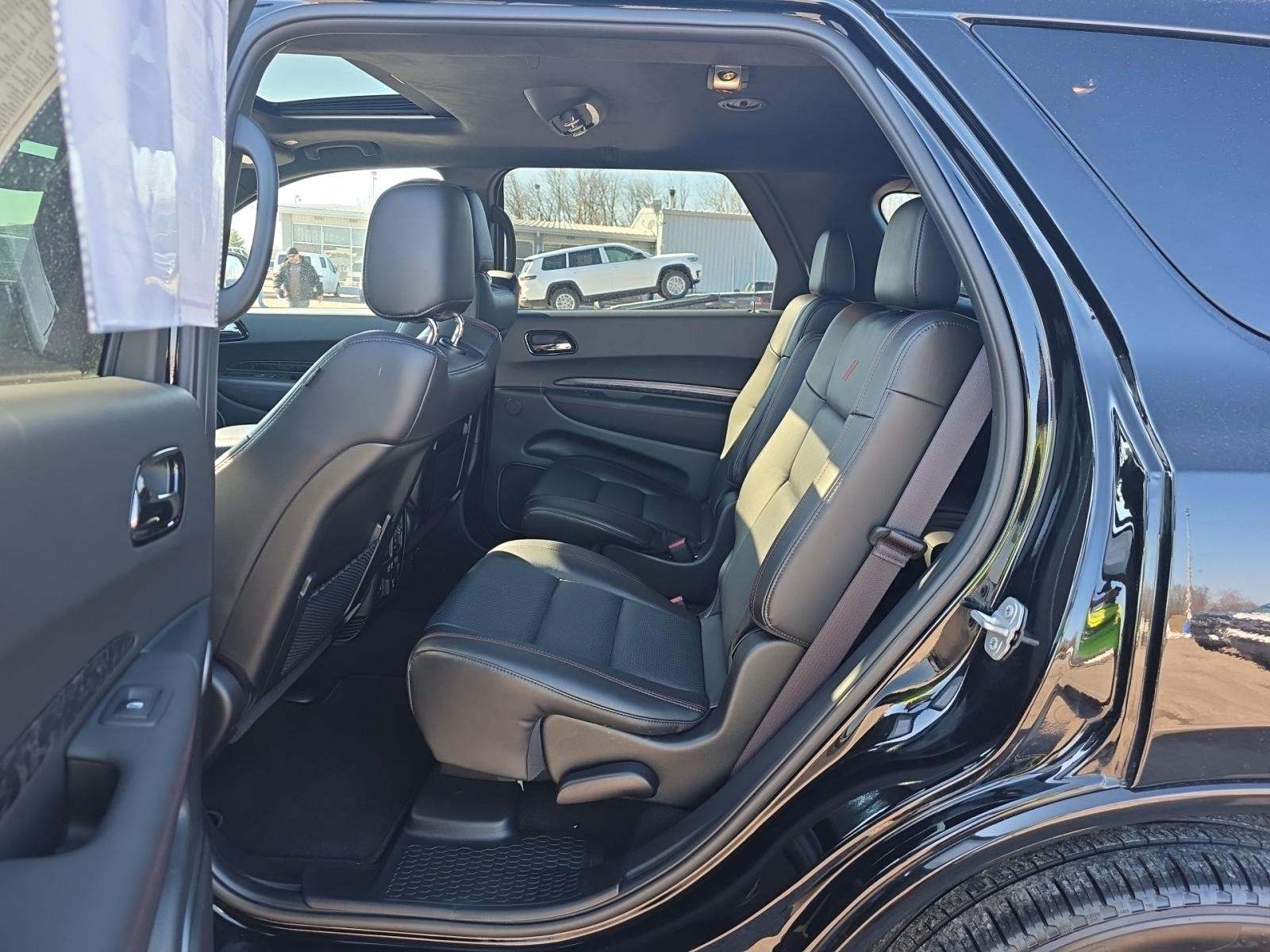 DODGE CHALLENGER - 9