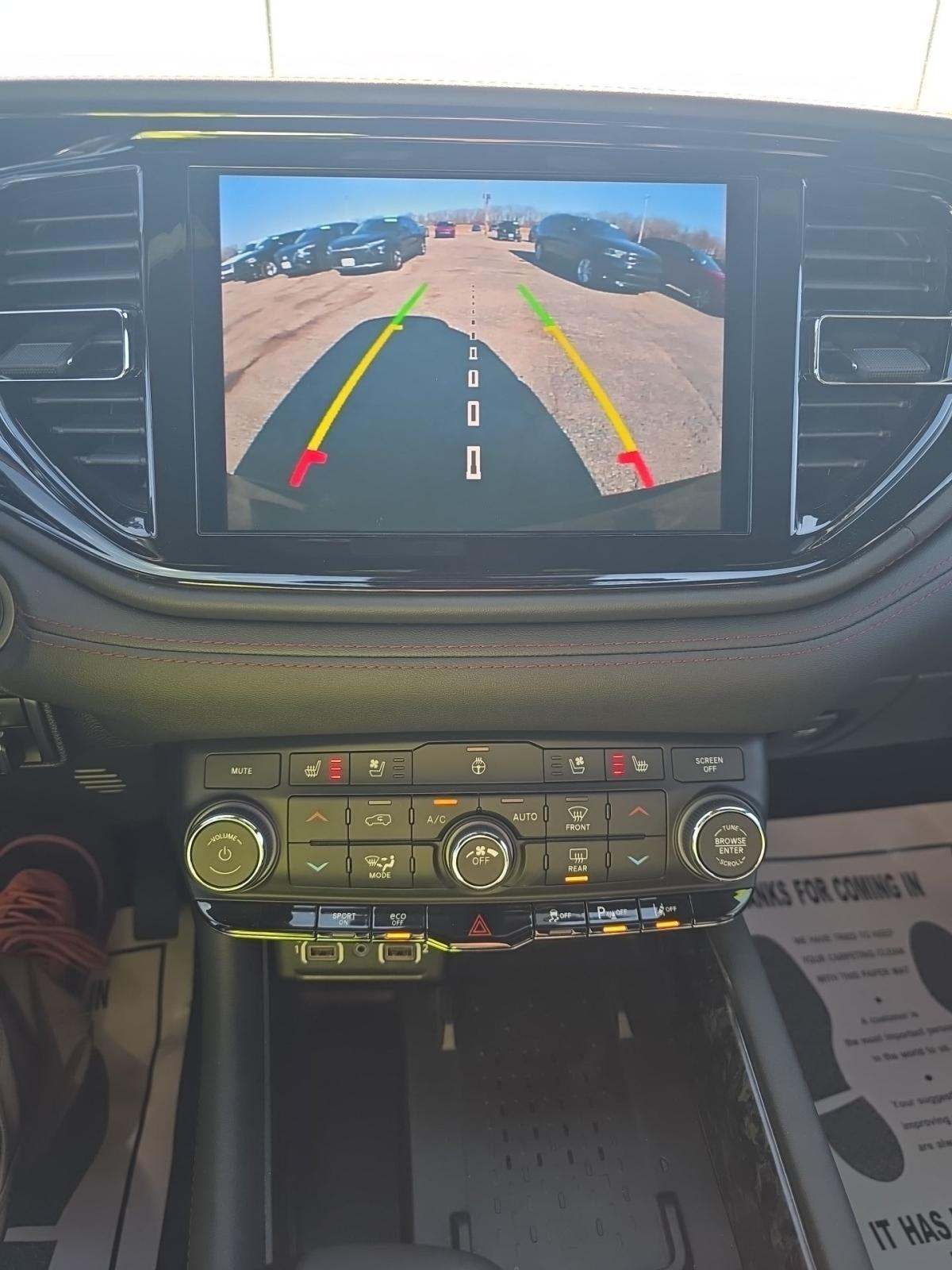 DODGE CHALLENGER - 6