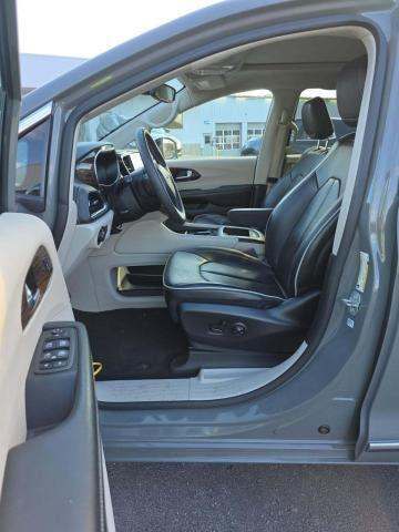 2023 Chrysler Pacifica Limited FWD