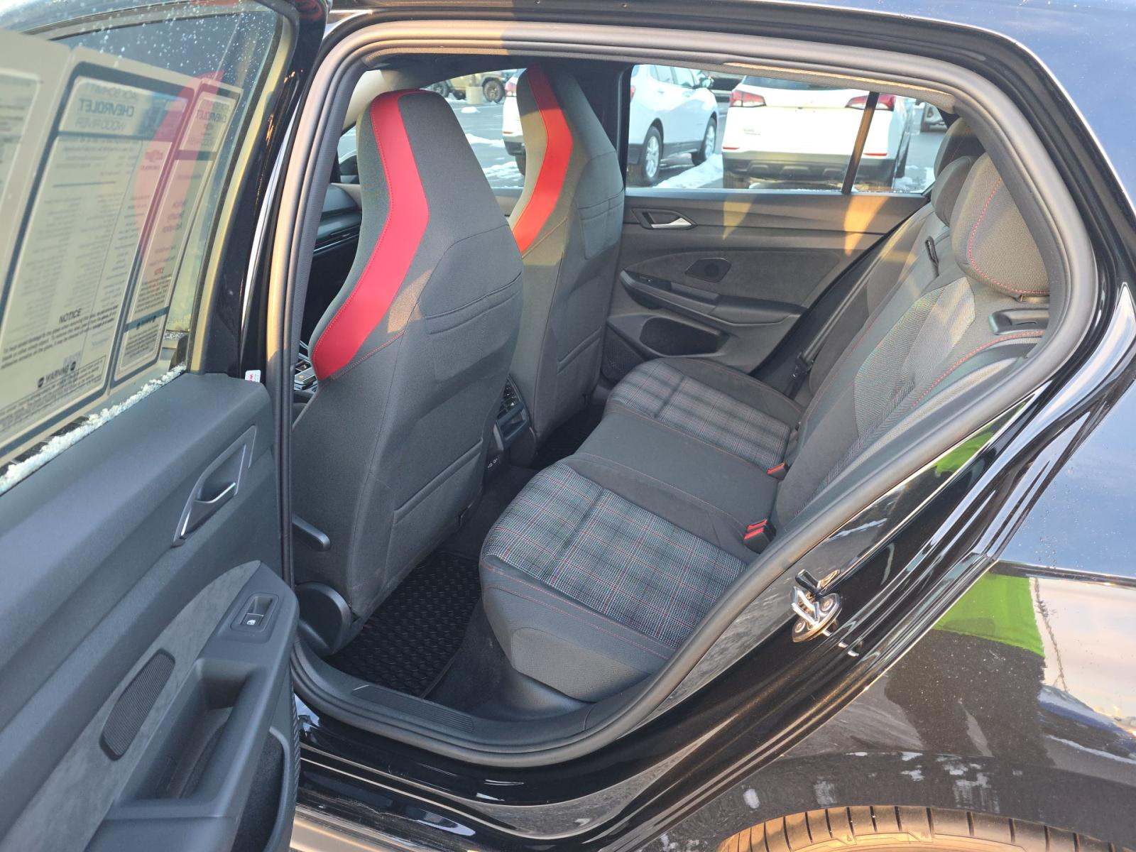 2024 Volkswagen Golf GTI 2.0T 380 SE FWD