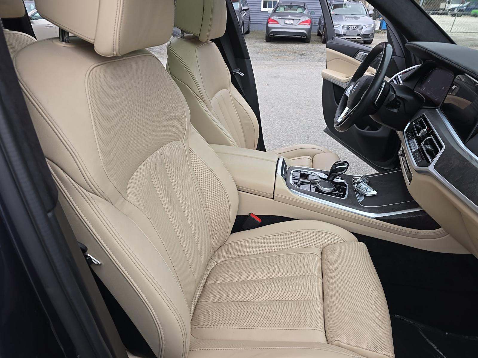 2022 BMW X7 xDrive40i AWD