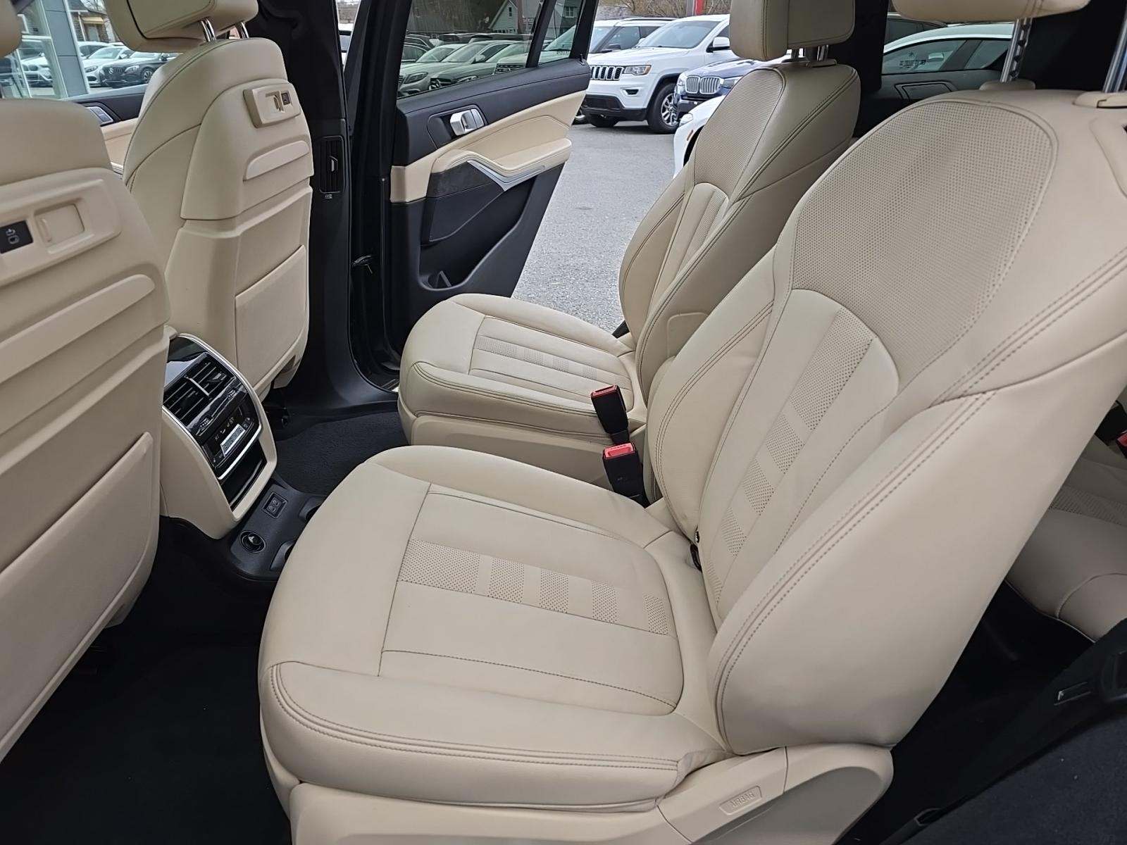 2022 BMW X7 xDrive40i AWD