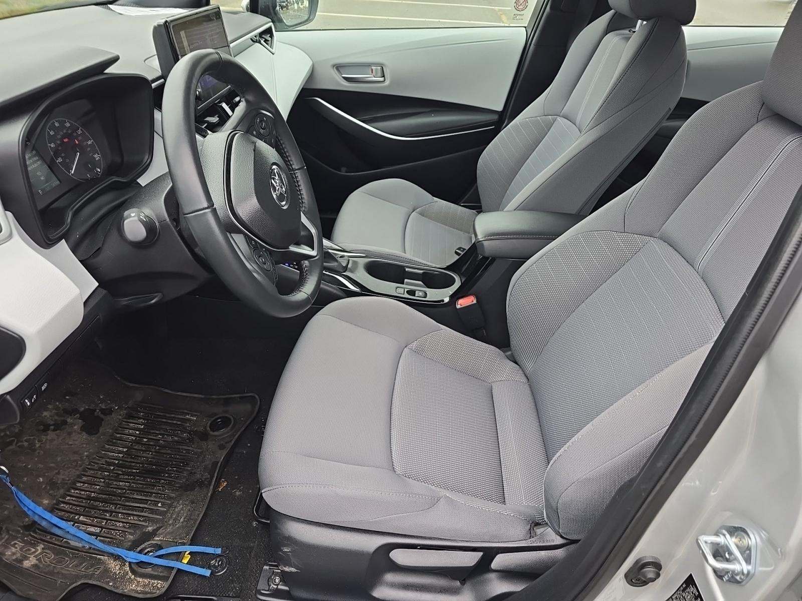 2025 Toyota Corolla SE FWD