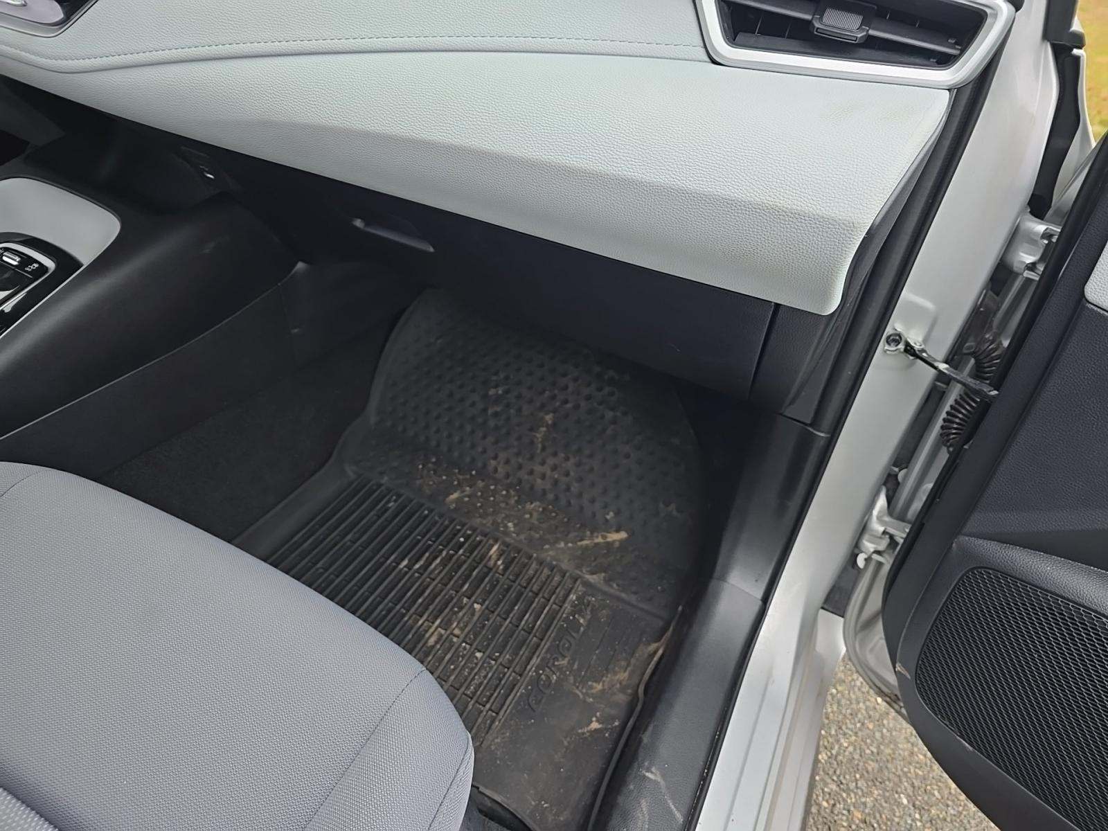 2025 Toyota Corolla SE FWD