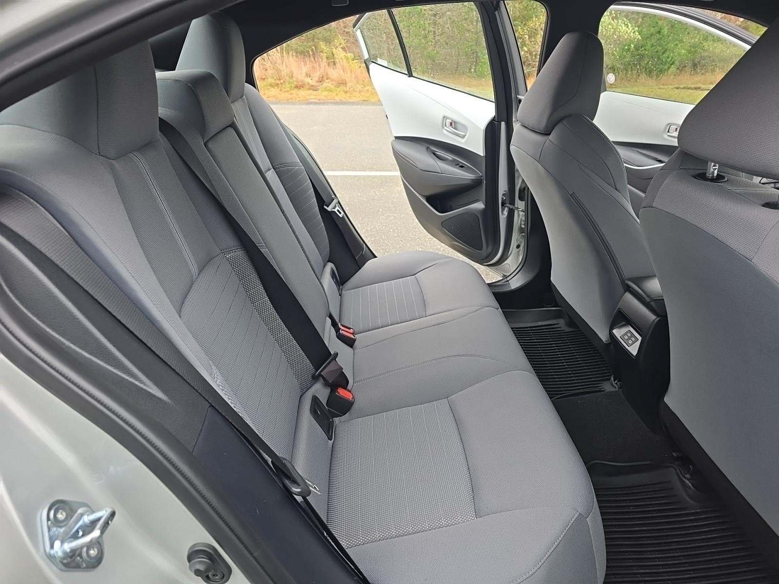 2025 Toyota Corolla SE FWD