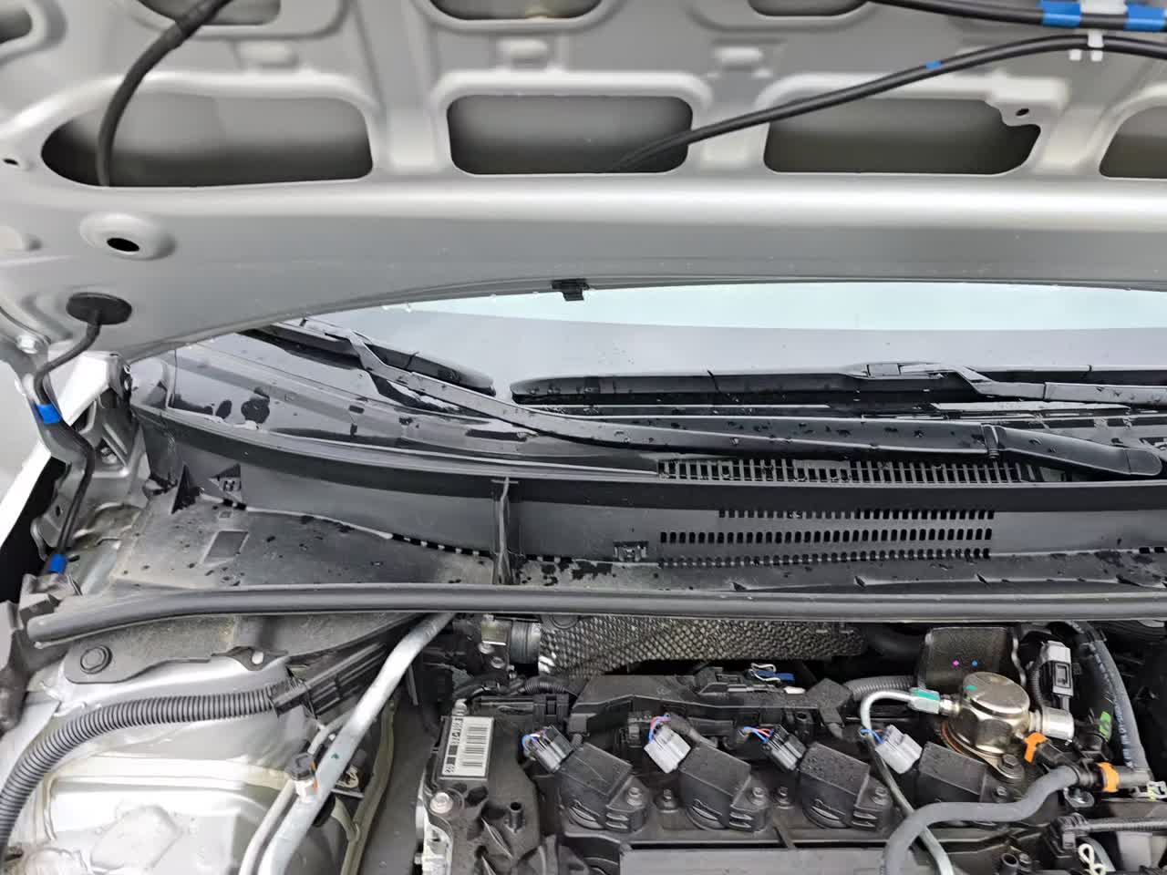 2025 Toyota Corolla SE FWD