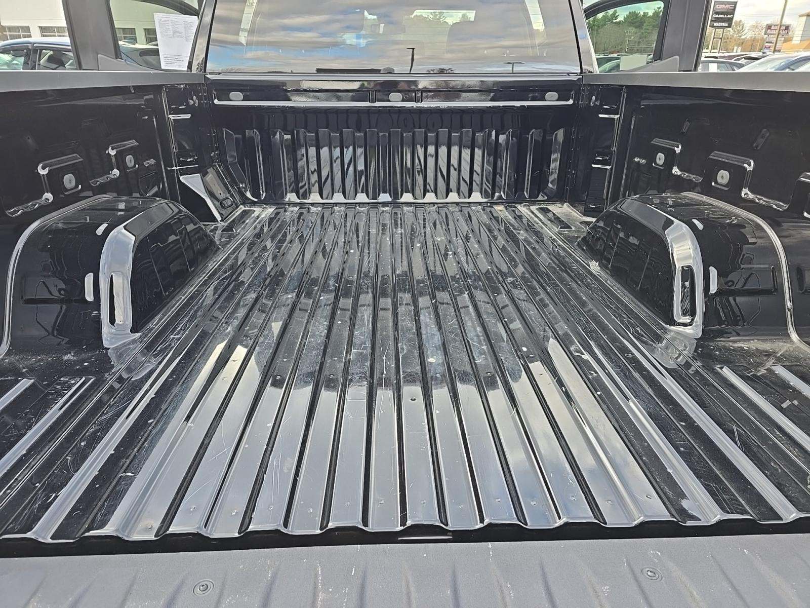 2023 Chevrolet Silverado 1500 LT AWD