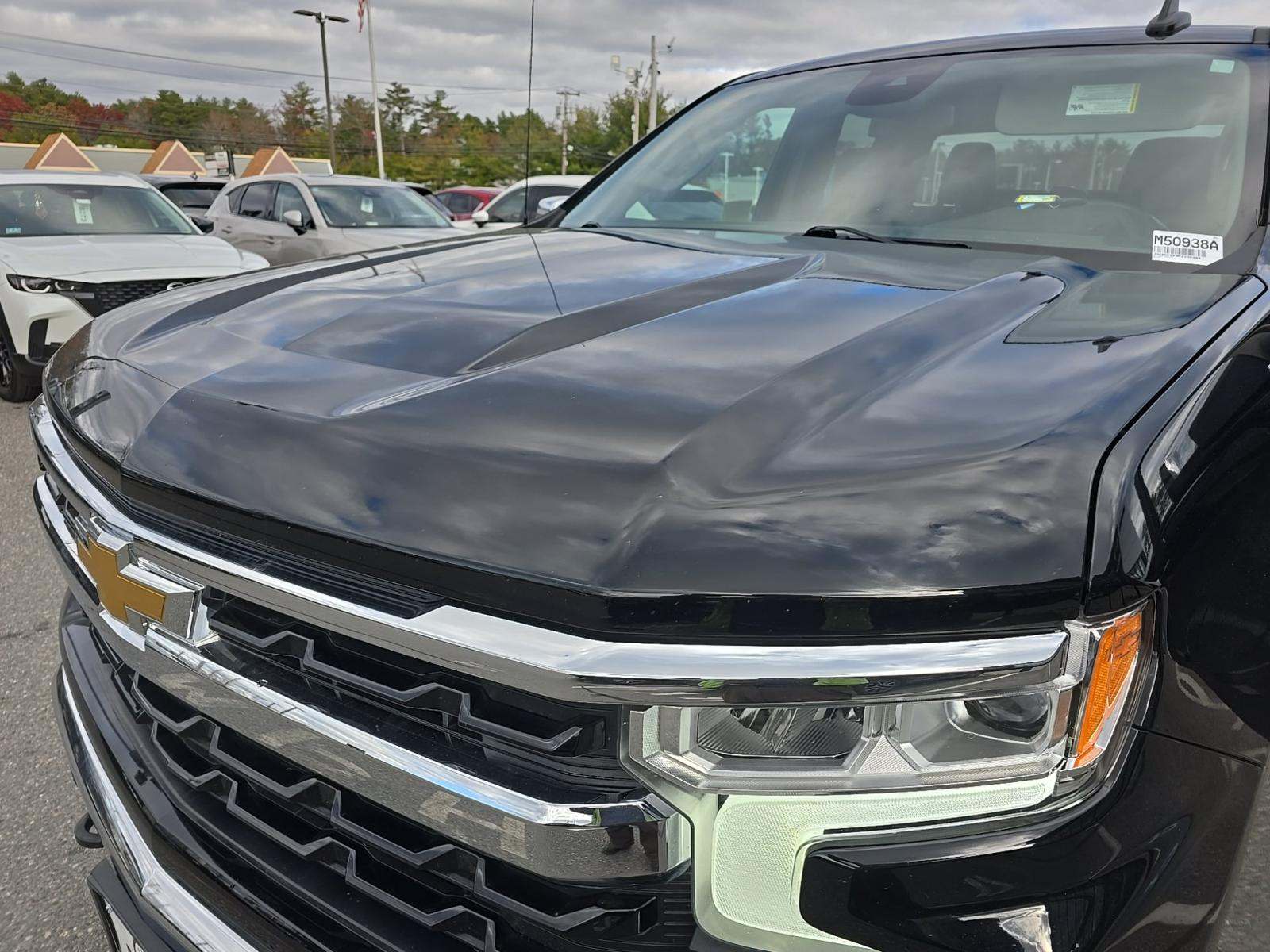 2023 Chevrolet Silverado 1500 LT AWD