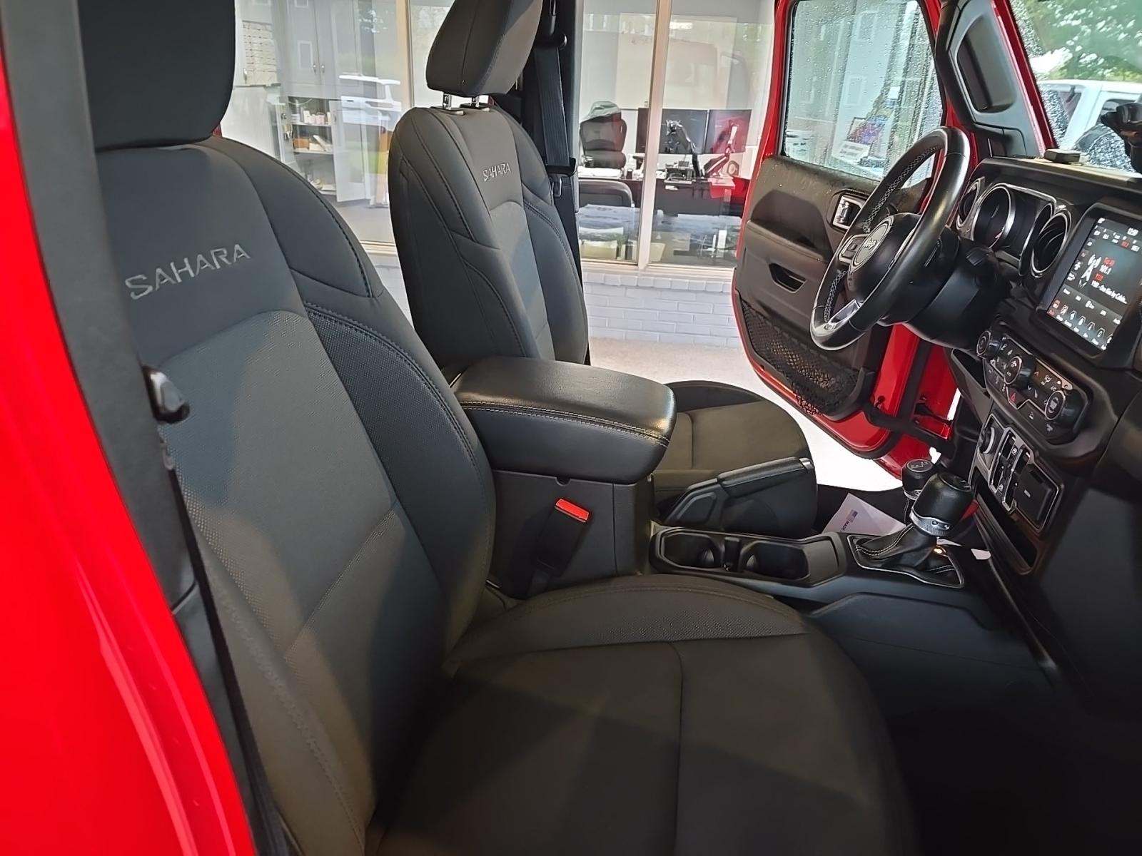 2023 Jeep Wrangler Sahara AWD