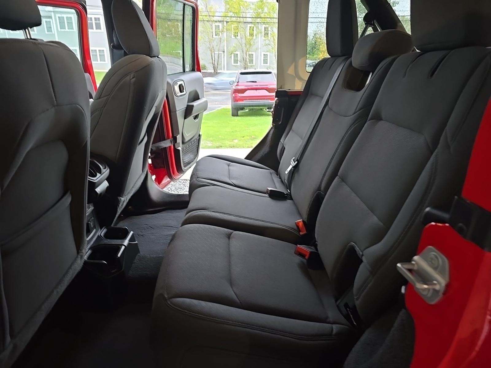 2023 Jeep Wrangler Sahara AWD