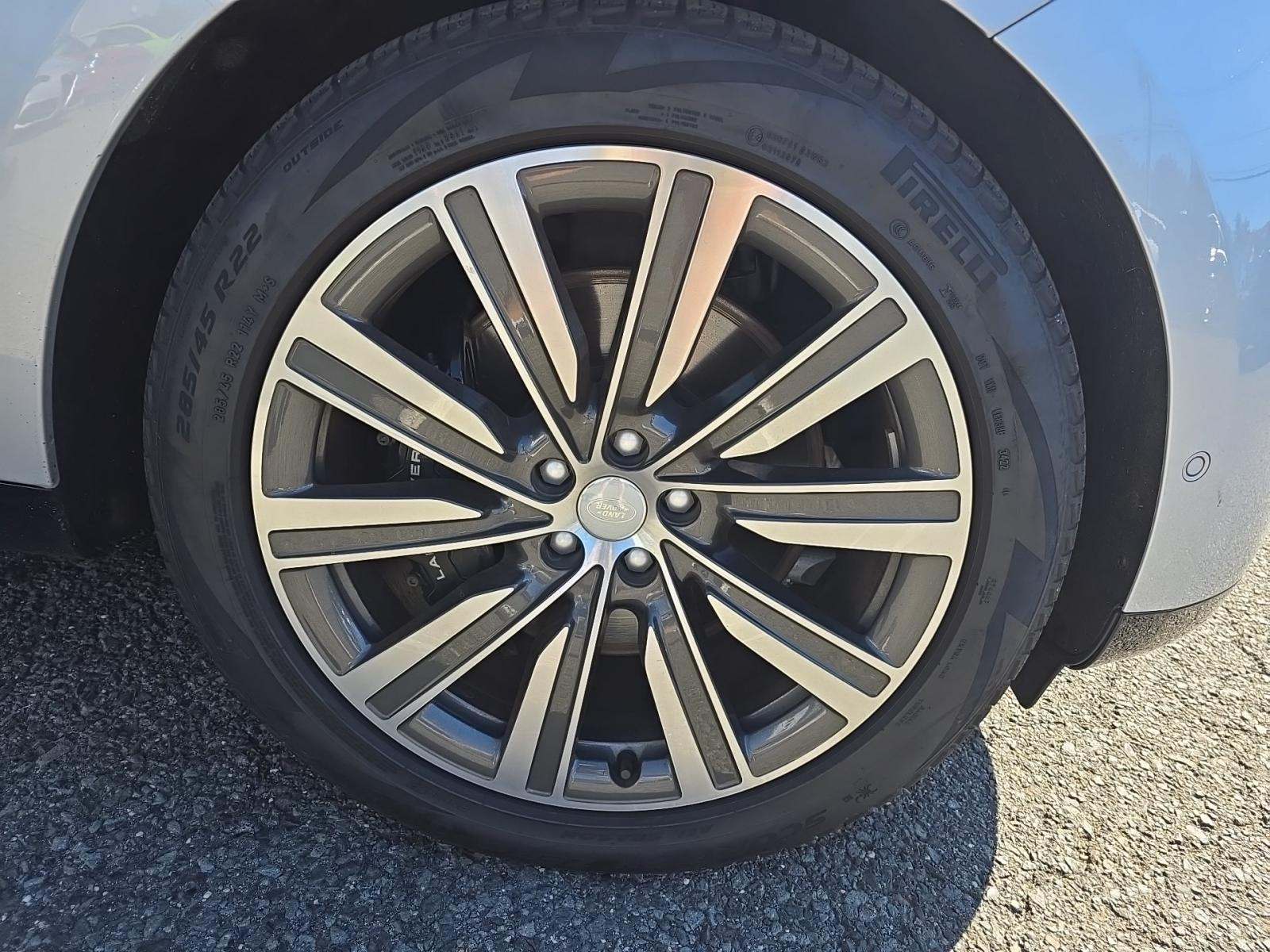 2023 Land Rover Range Rover SE AWD