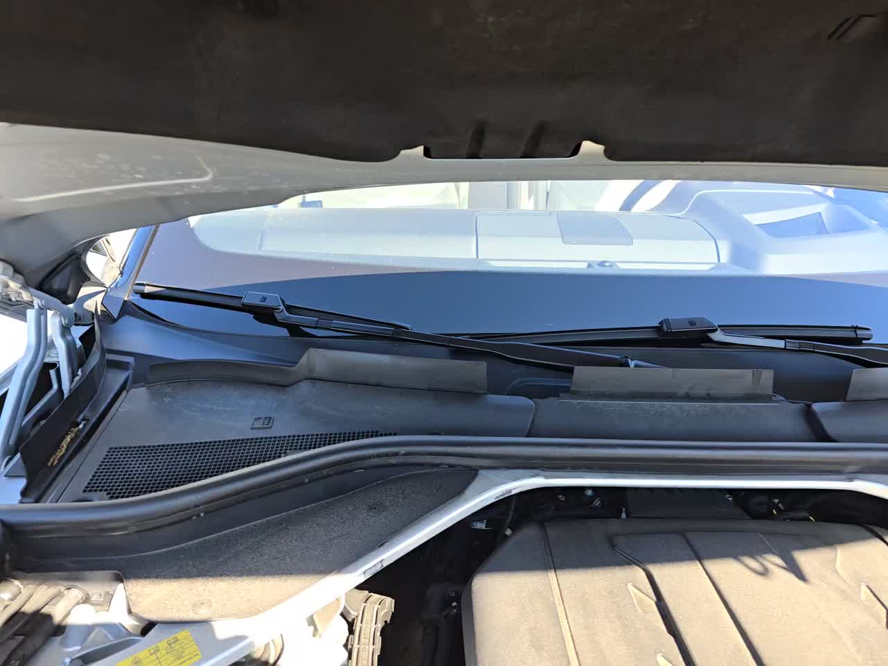 2023 Land Rover Range Rover SE AWD