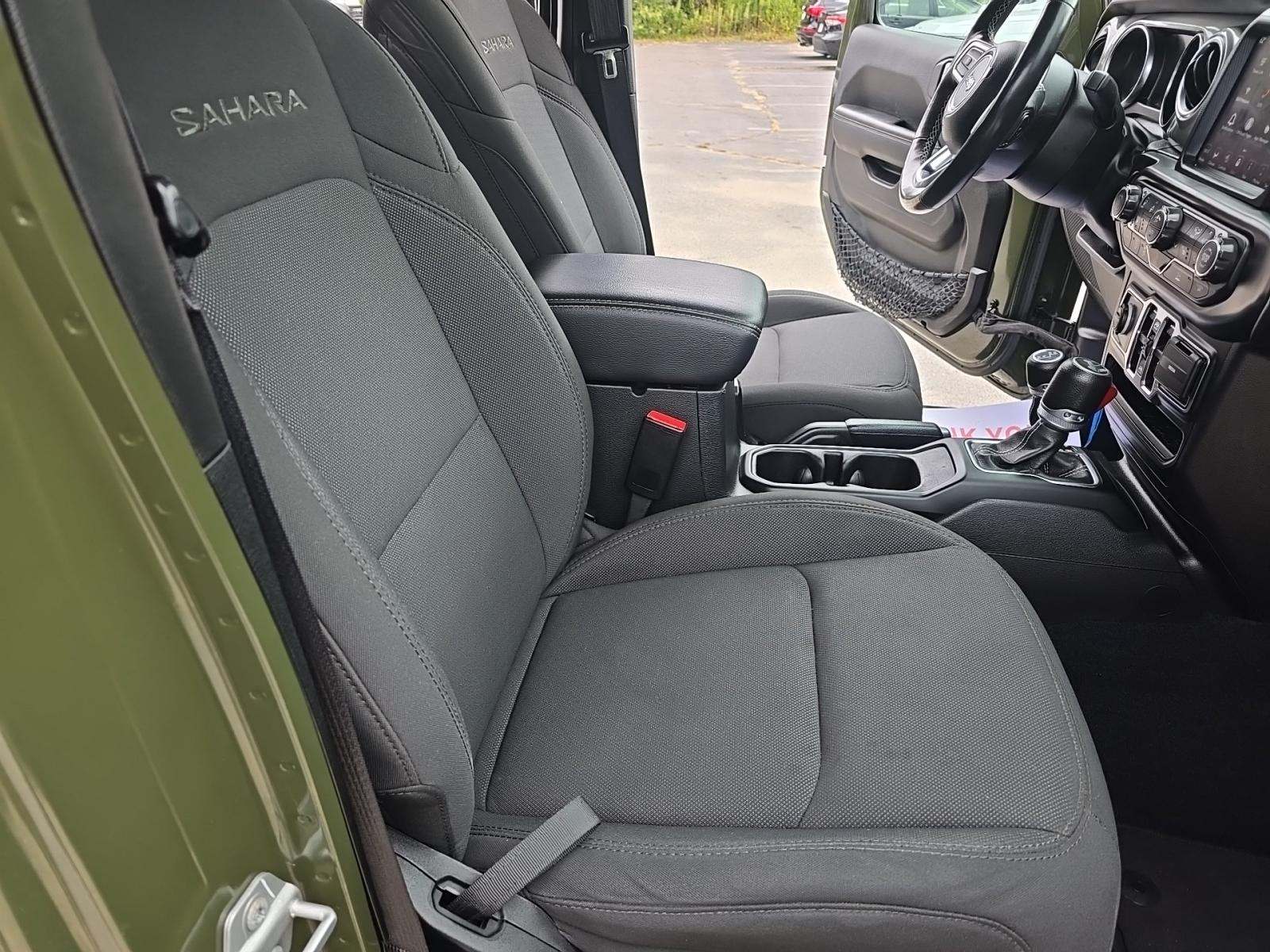 2023 Jeep Wrangler Sahara AWD