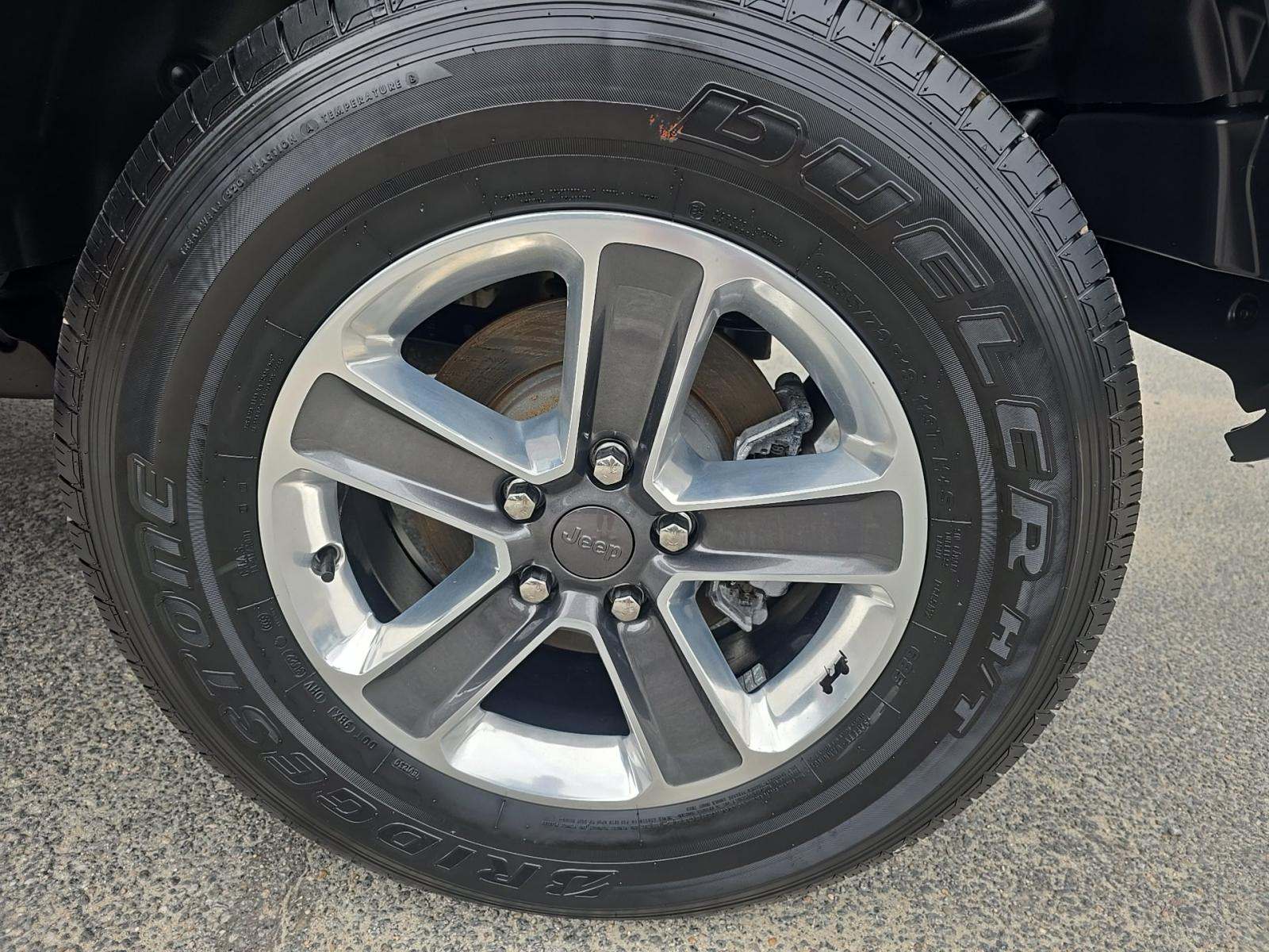 2023 Jeep Wrangler Sahara AWD