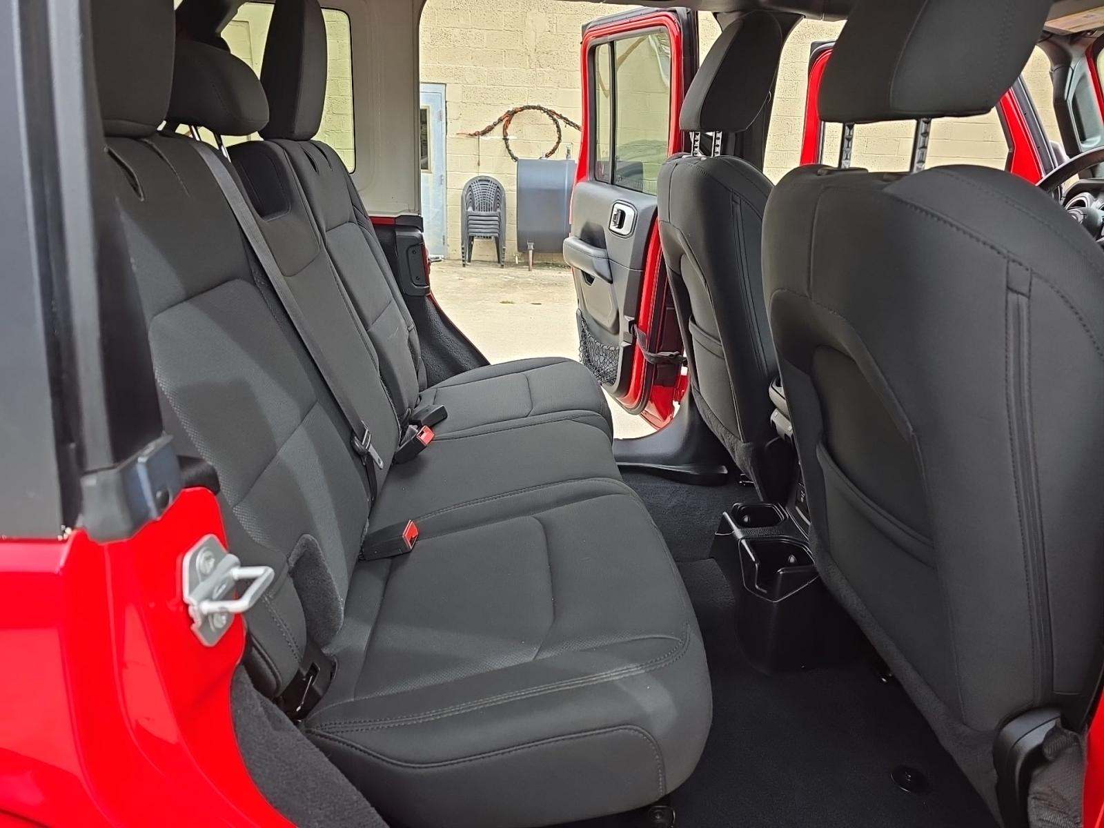 2019 Jeep Wrangler Unlimited Sahara AWD