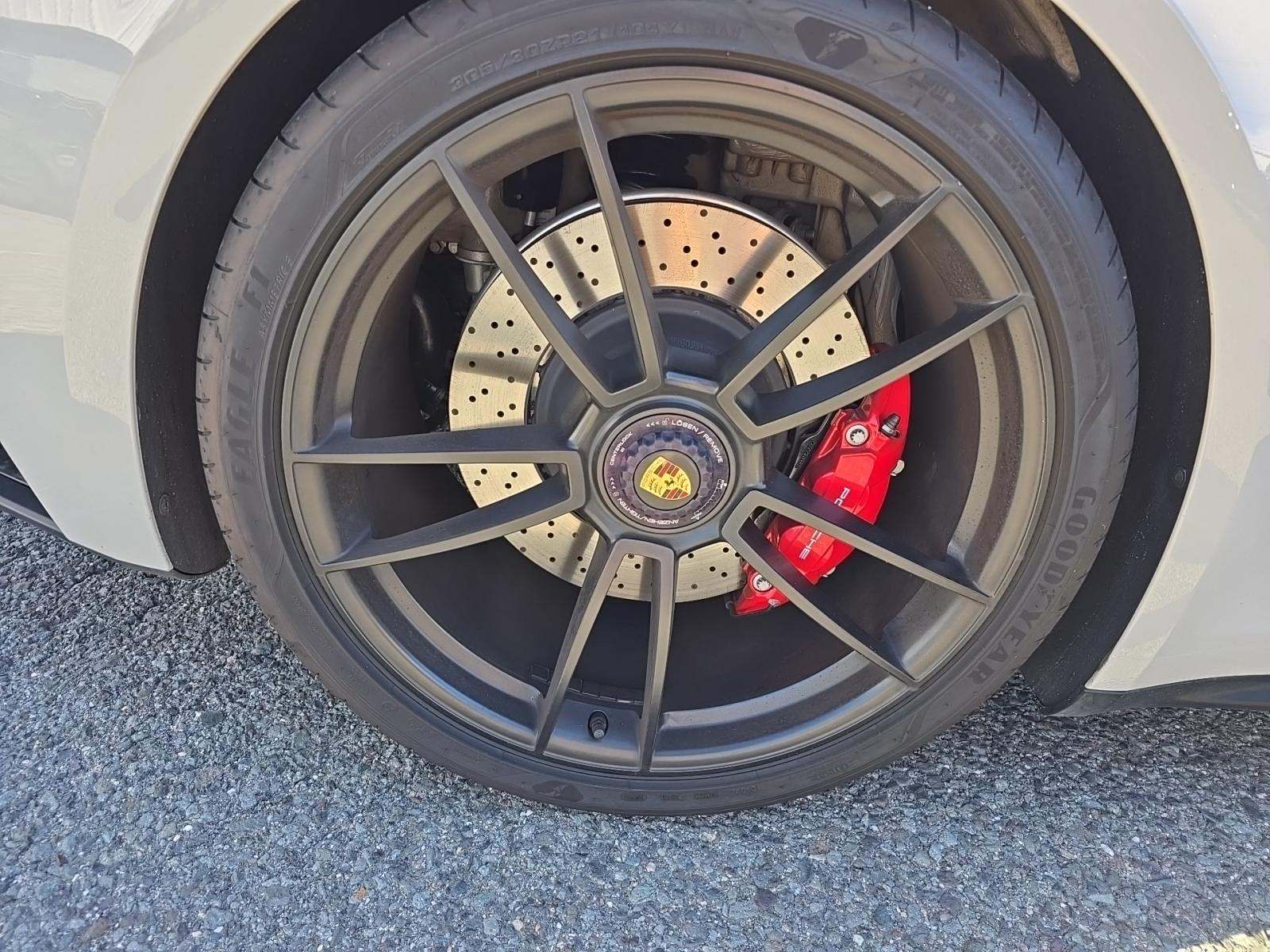 2024 Porsche 911 Carrera GTS RWD