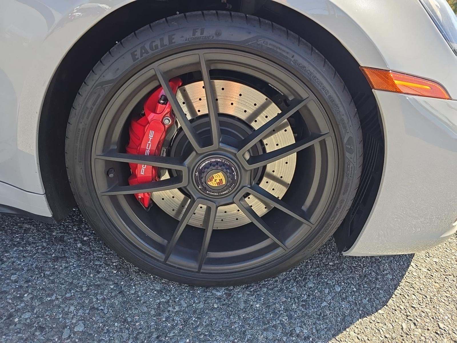 2024 Porsche 911 Carrera GTS RWD