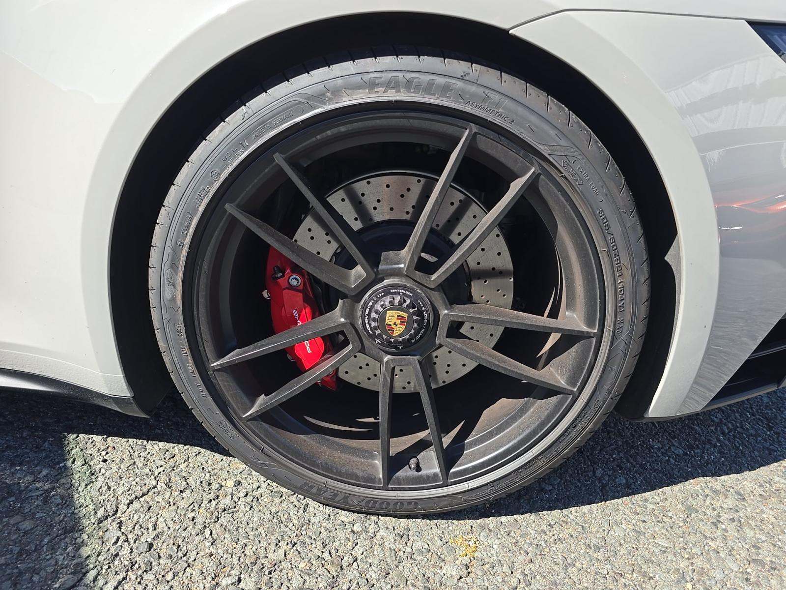 2024 Porsche 911 Carrera GTS RWD