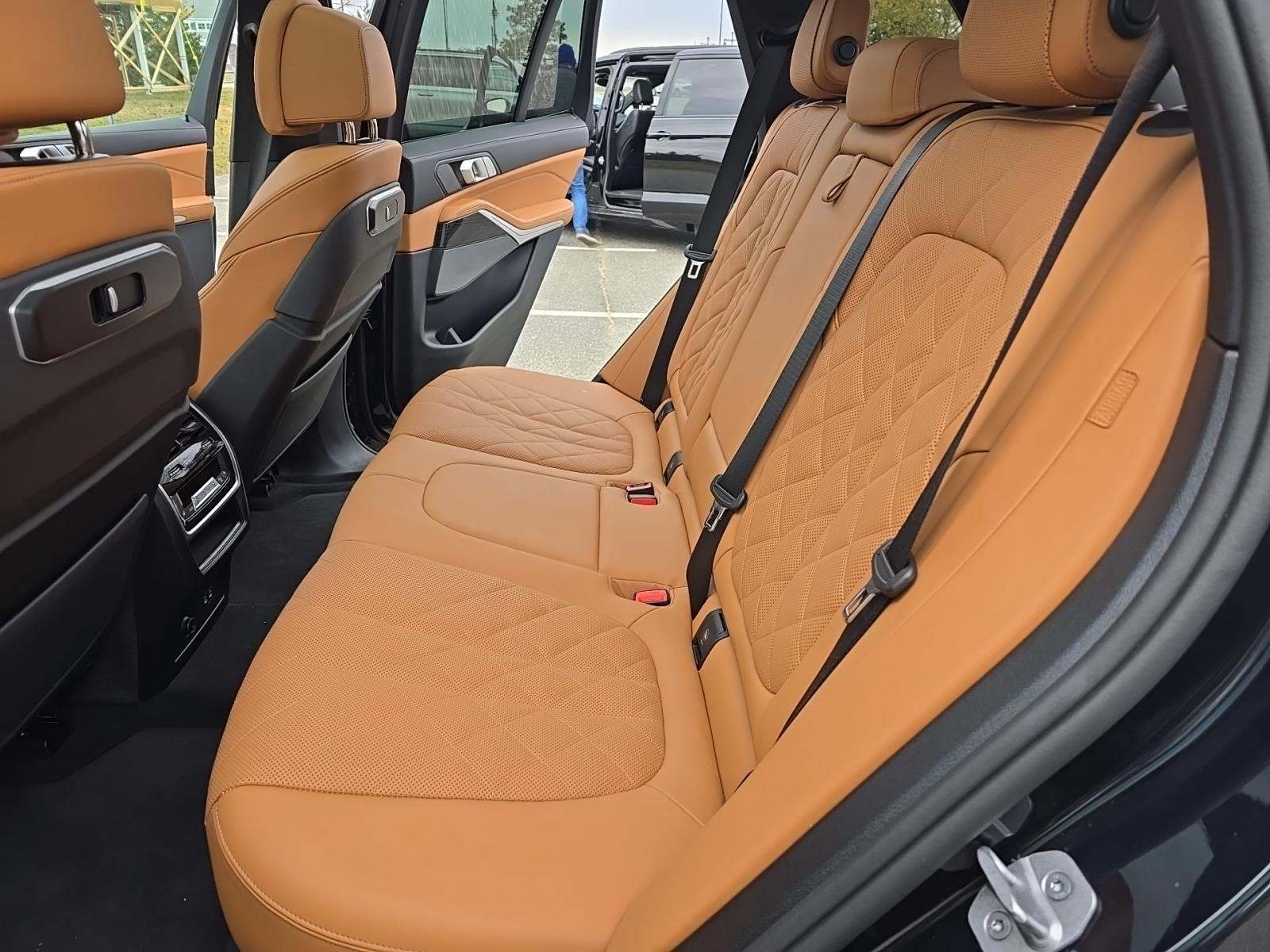 2025 BMW X5 xDrive50e AWD