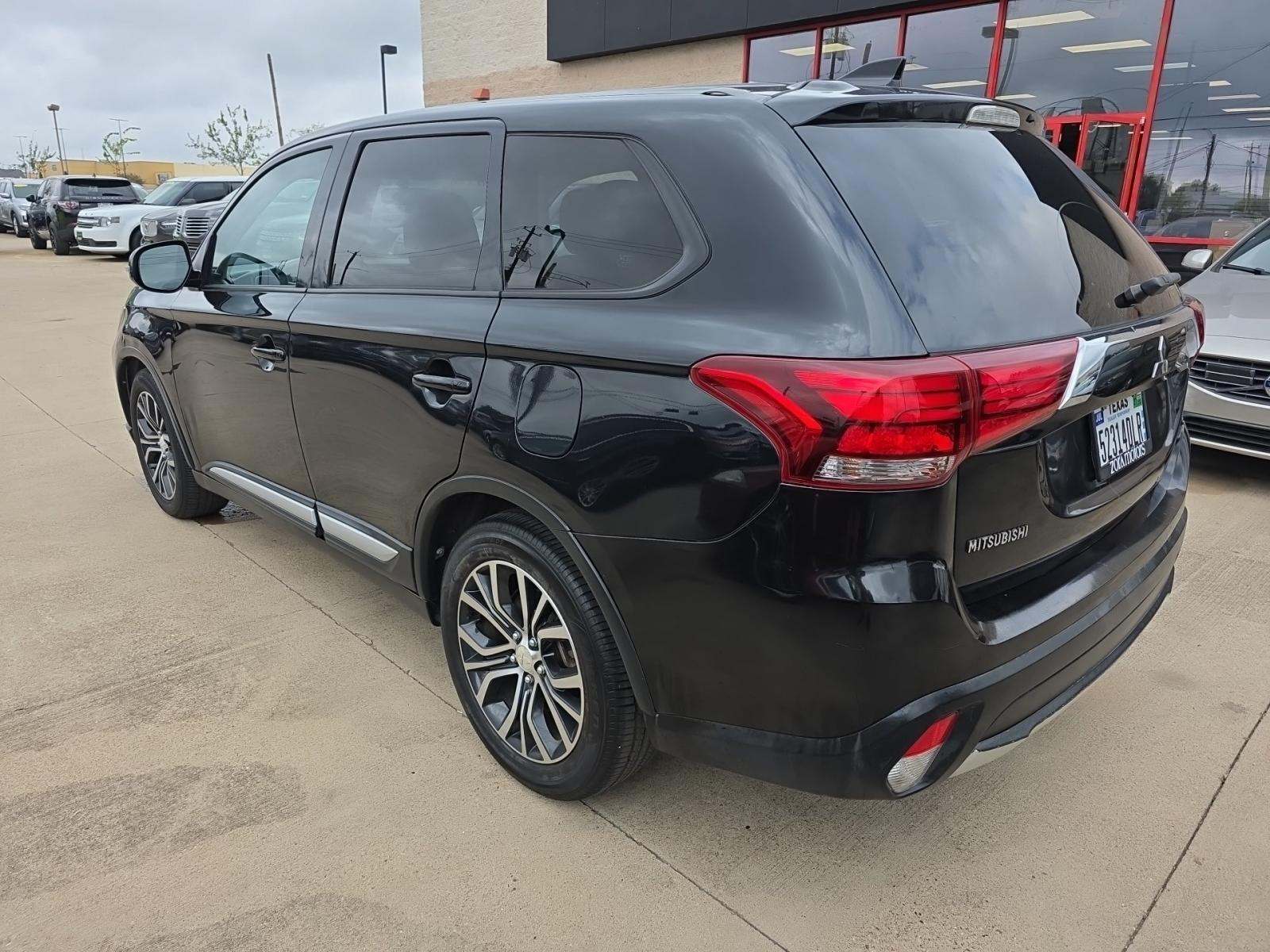 2018 Mitsubishi Outlander SE FWD