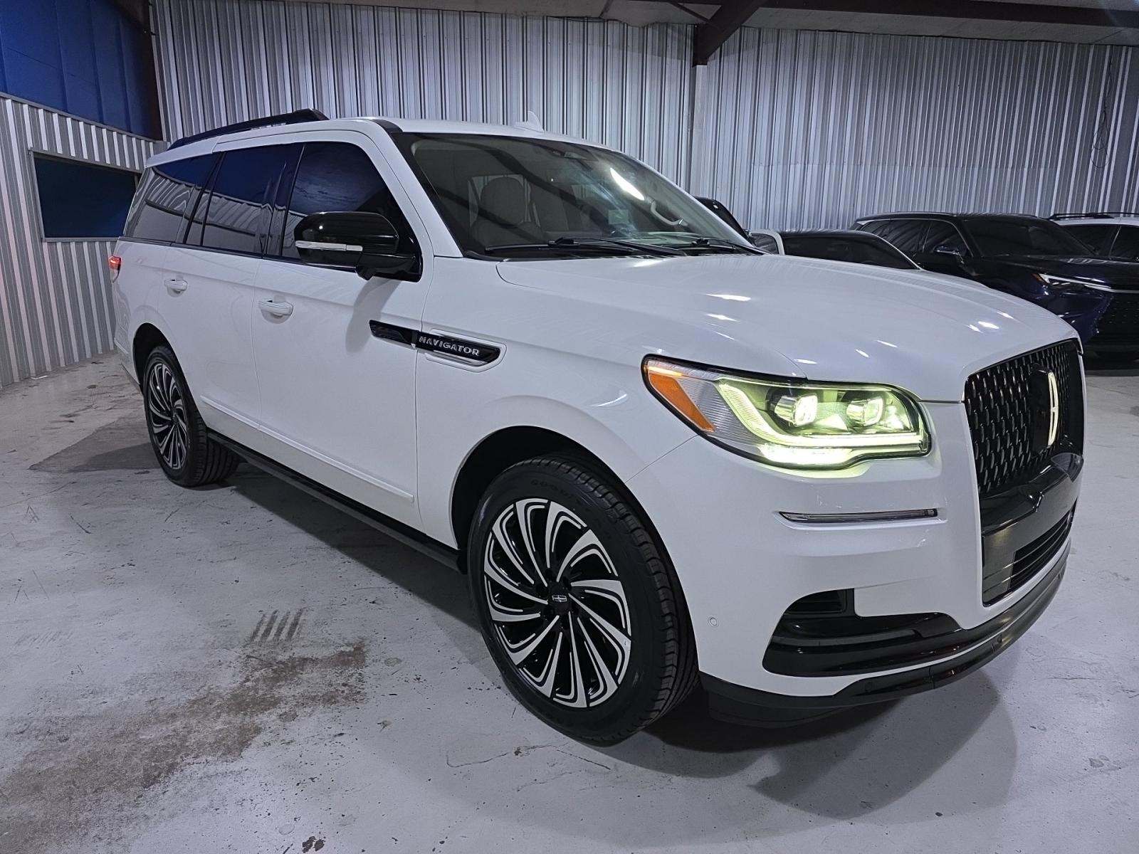 2022 Lincoln Navigator Black Label AWD