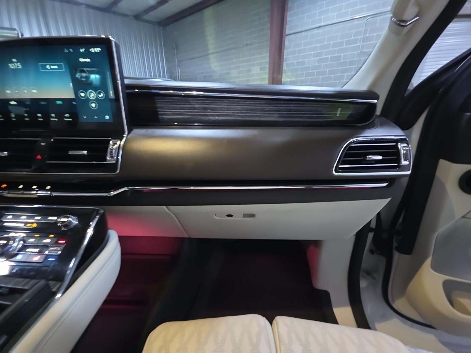 2022 Lincoln Navigator Black Label AWD