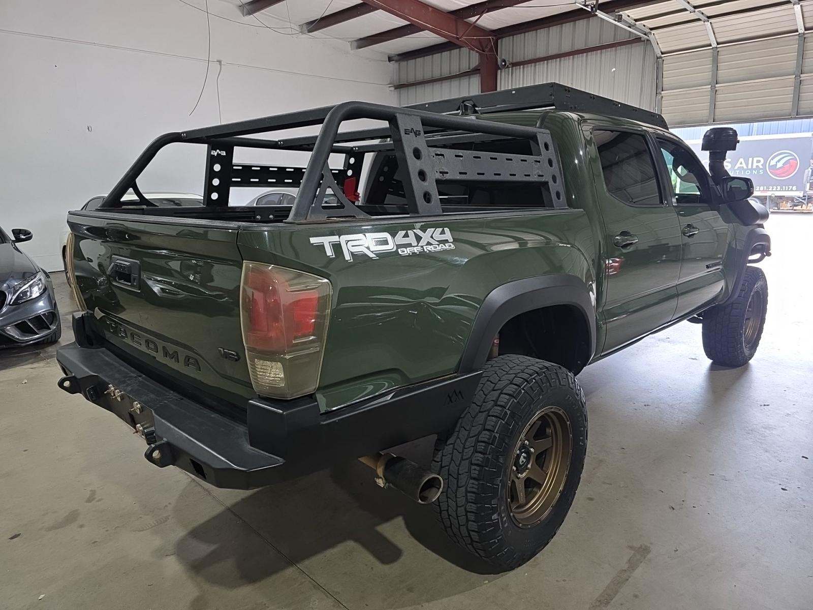 2021 Toyota Tacoma TRD Off-Road AWD