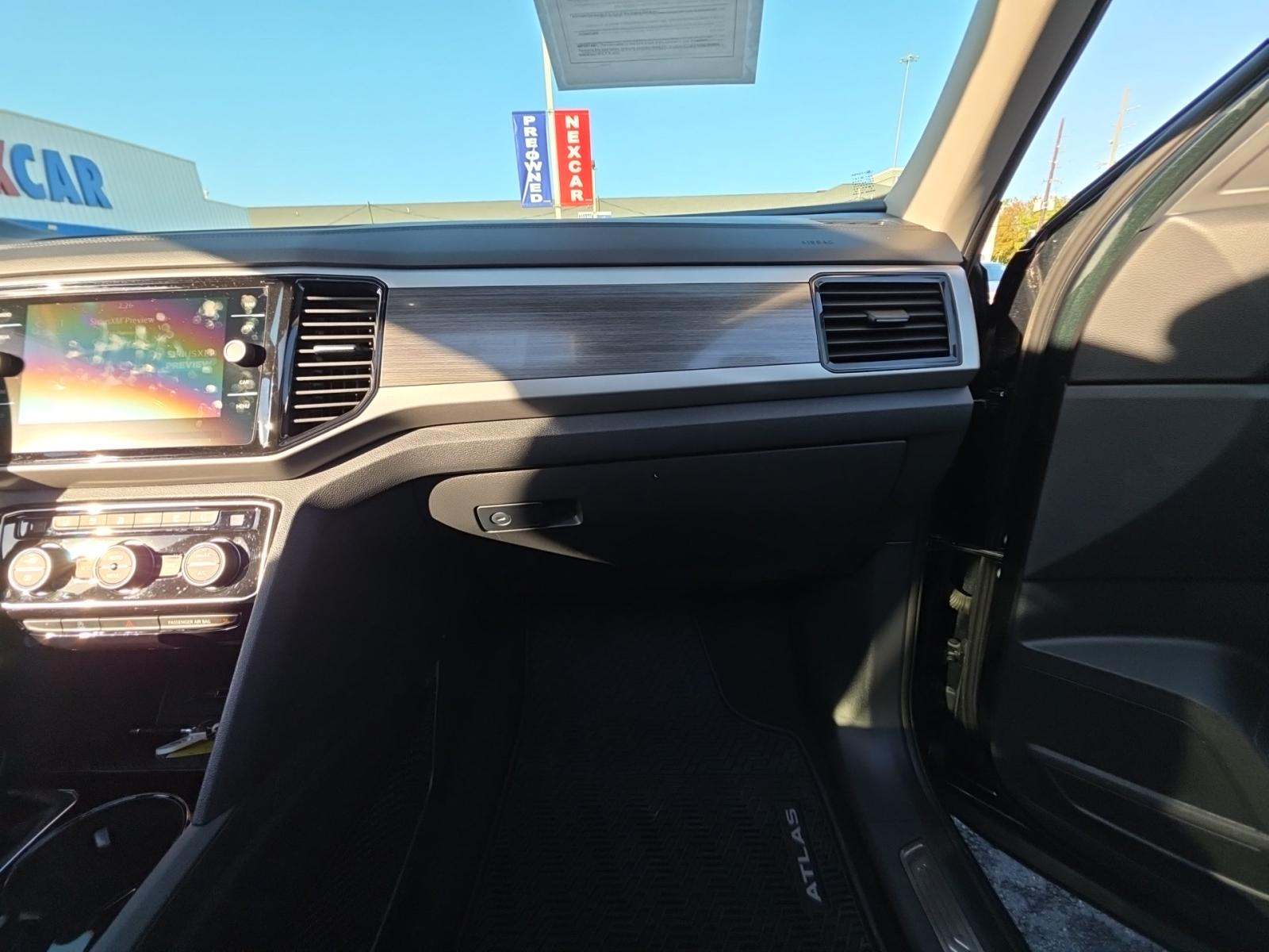 2021 Volkswagen Atlas 3.6L SEL Premium AWD