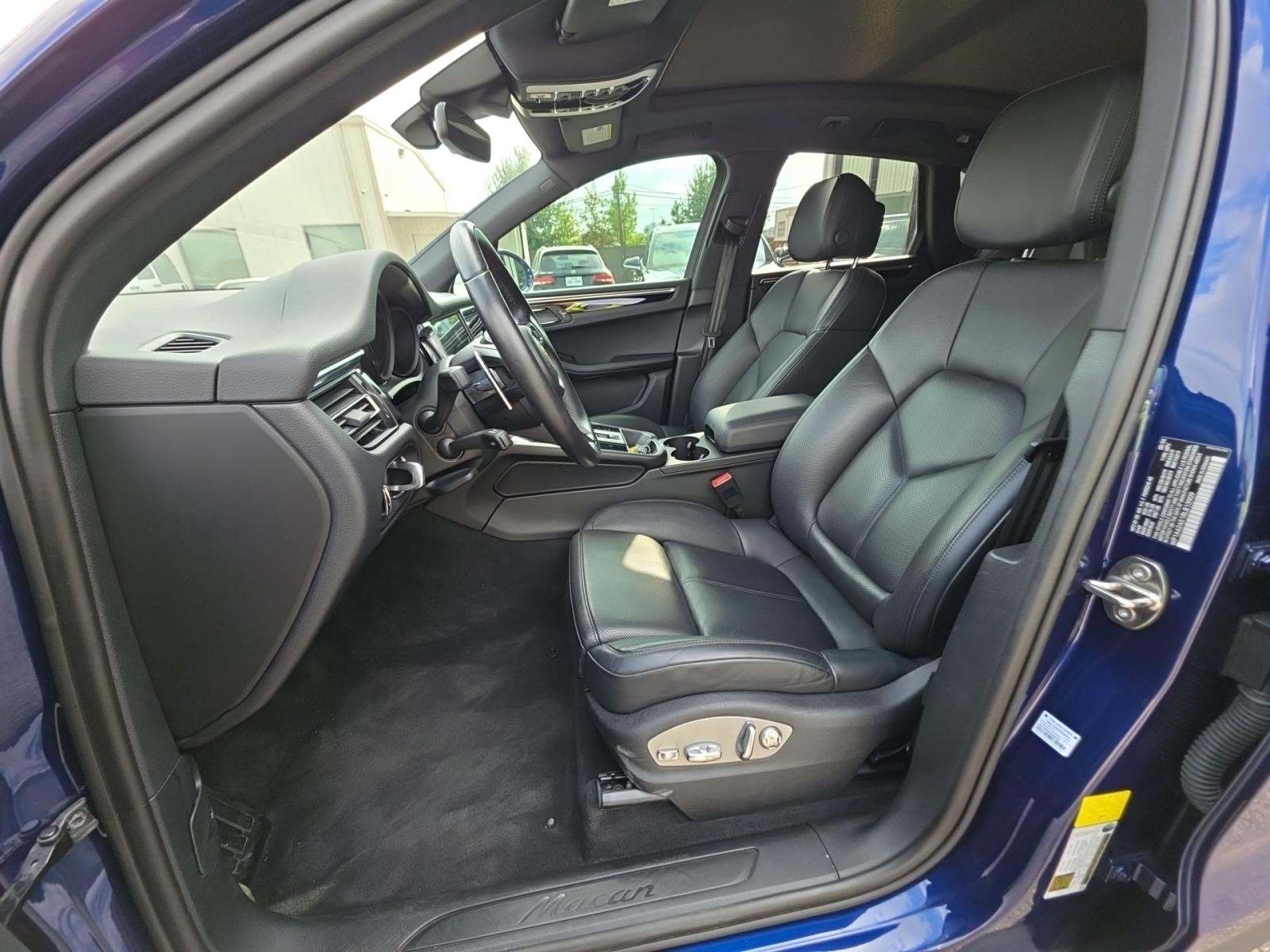 2024 Porsche Macan Base AWD