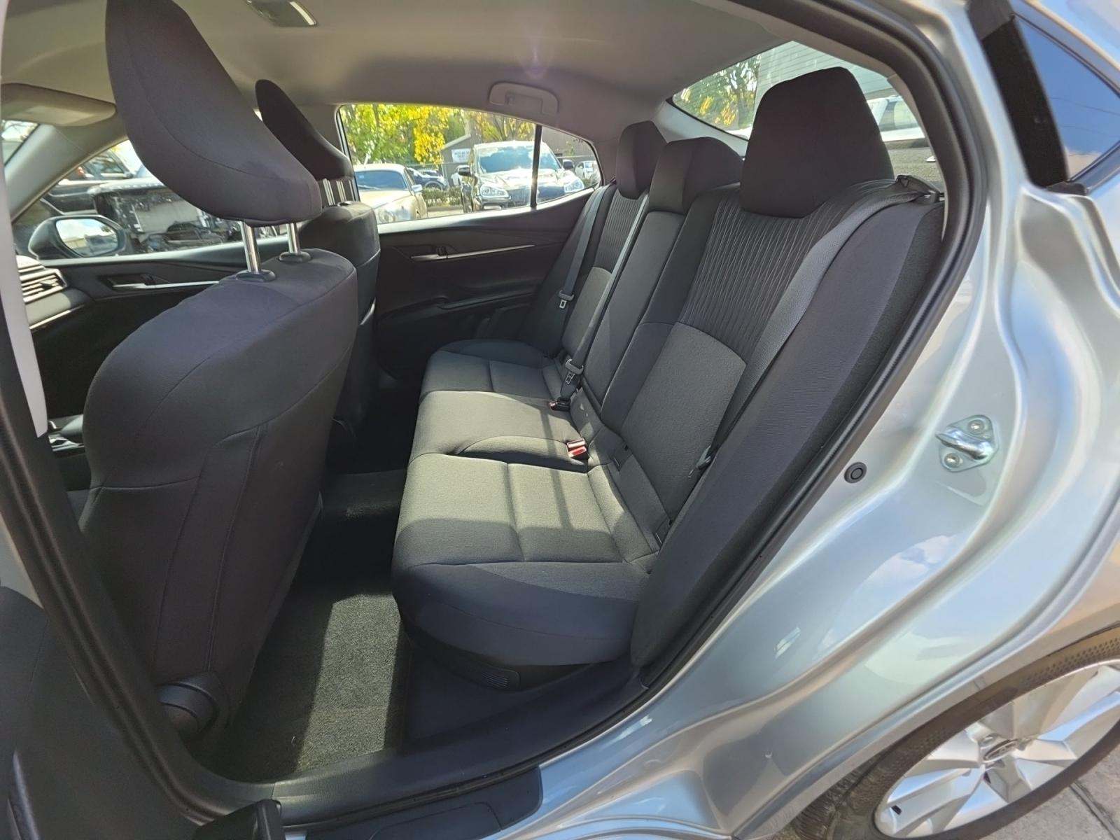 2025 Toyota Camry LE FWD