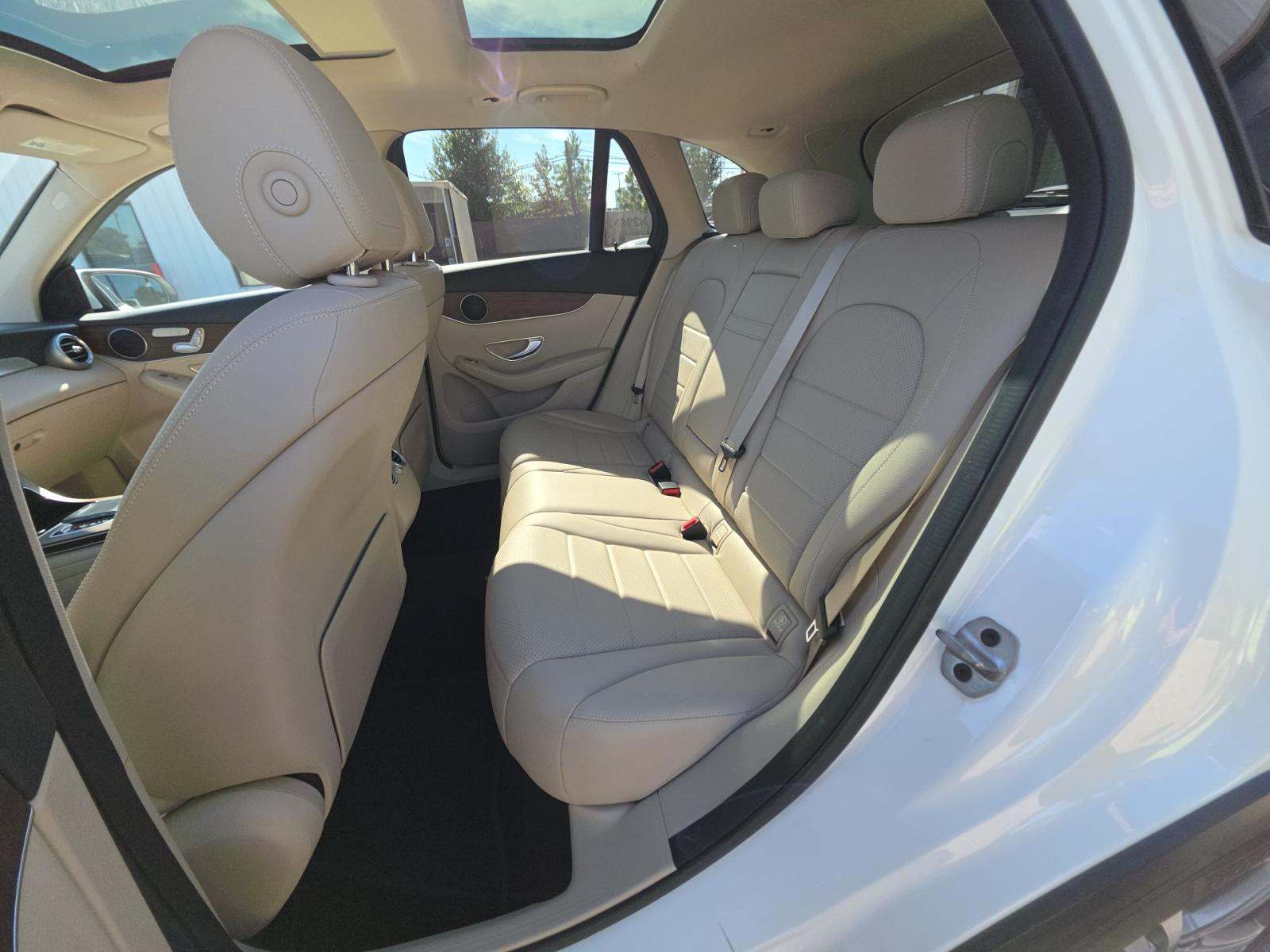 2022 Mercedes-Benz GLC GLC 300 RWD