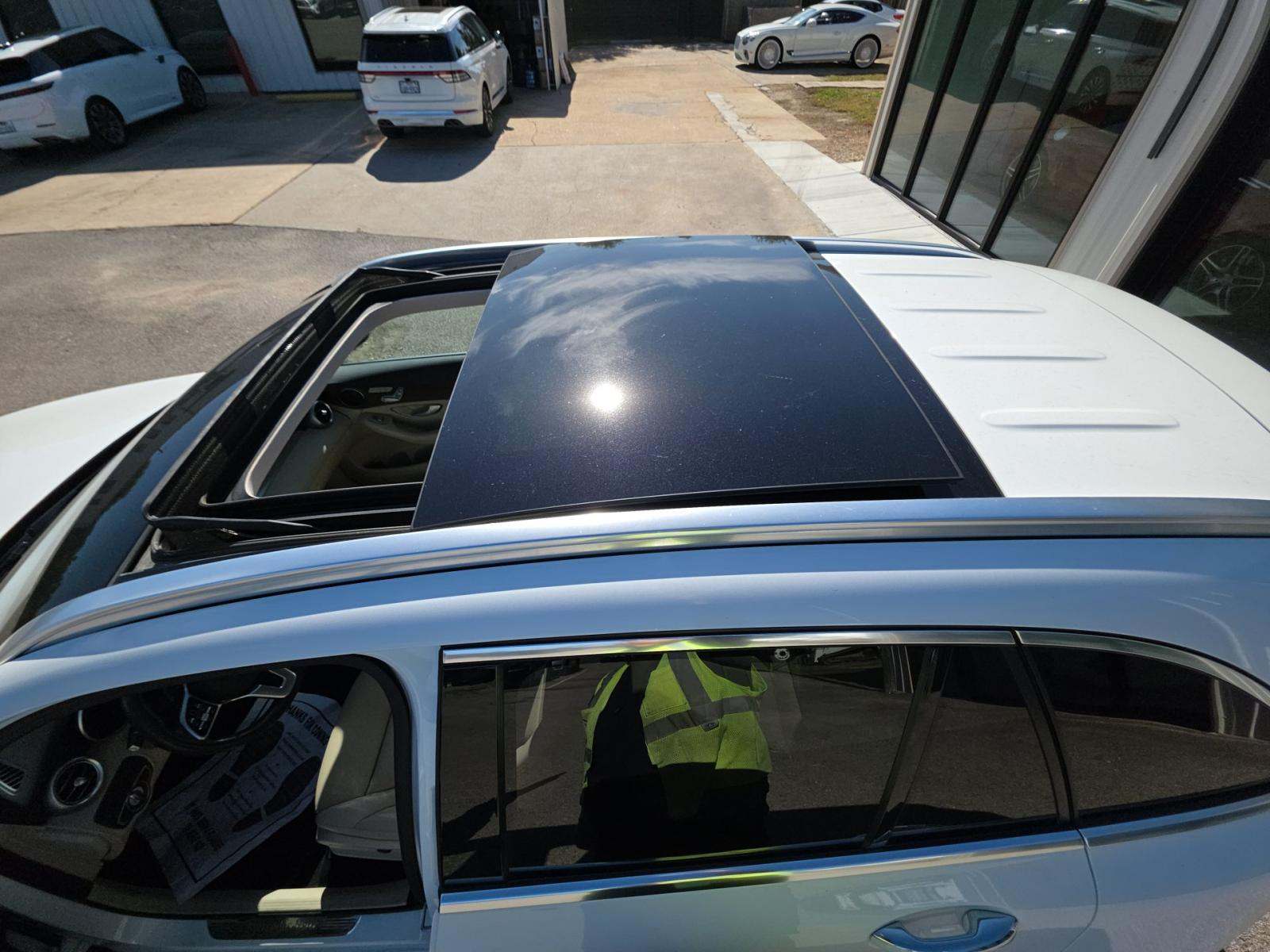 2022 Mercedes-Benz GLC GLC 300 RWD