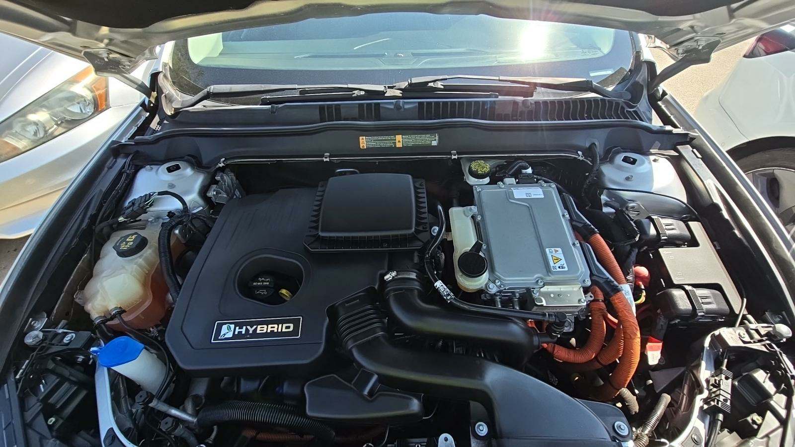 2014 Ford Fusion Hybrid SE FWD