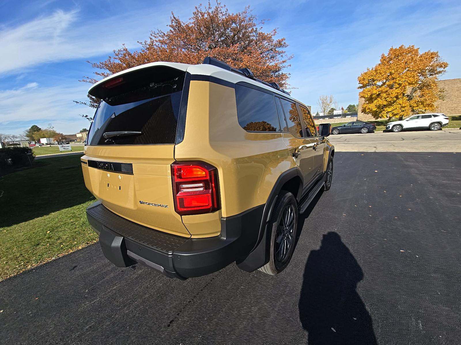 2025 Toyota Land Cruiser Base AWD