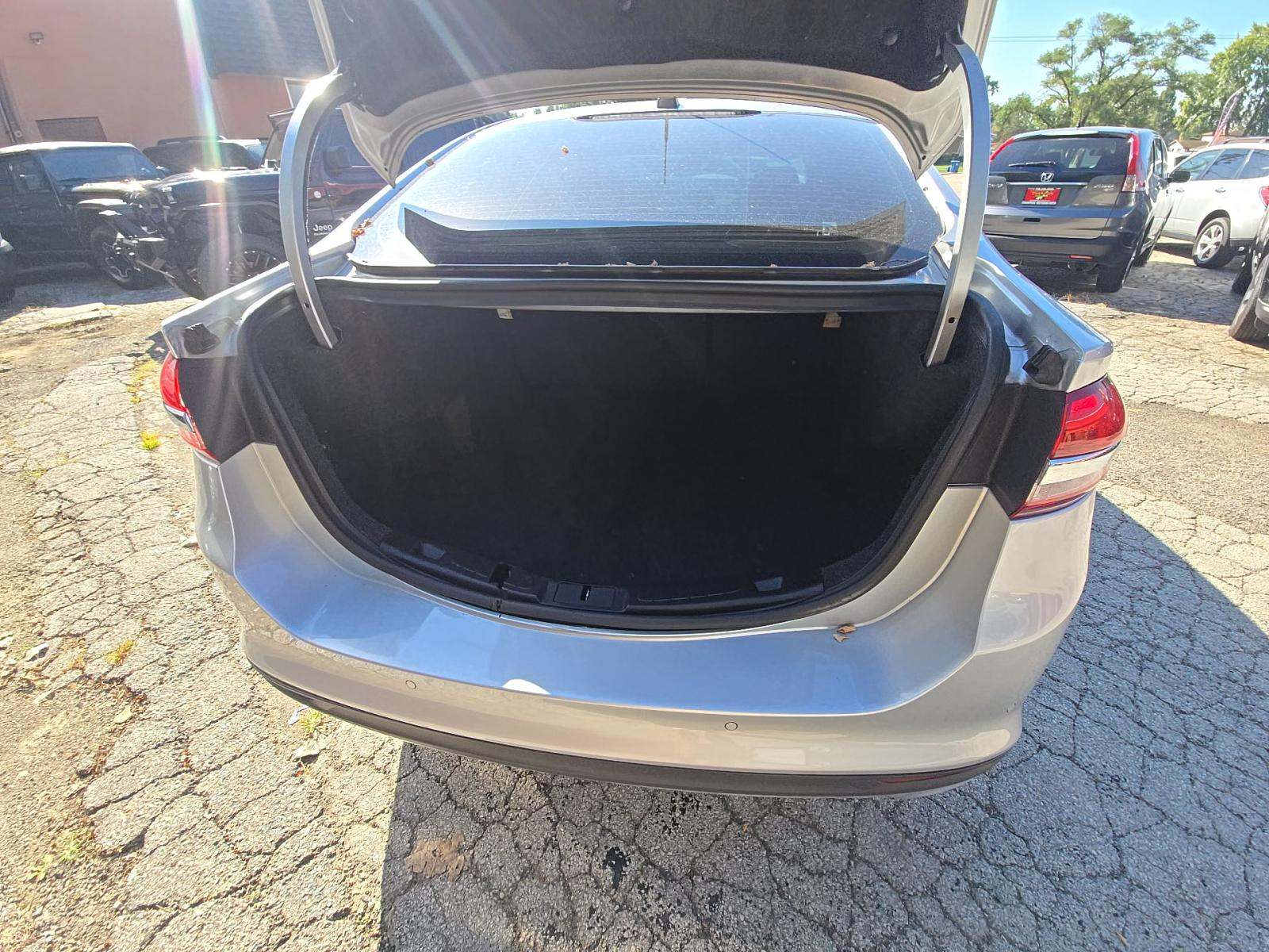 2018 Ford Fusion SE FWD