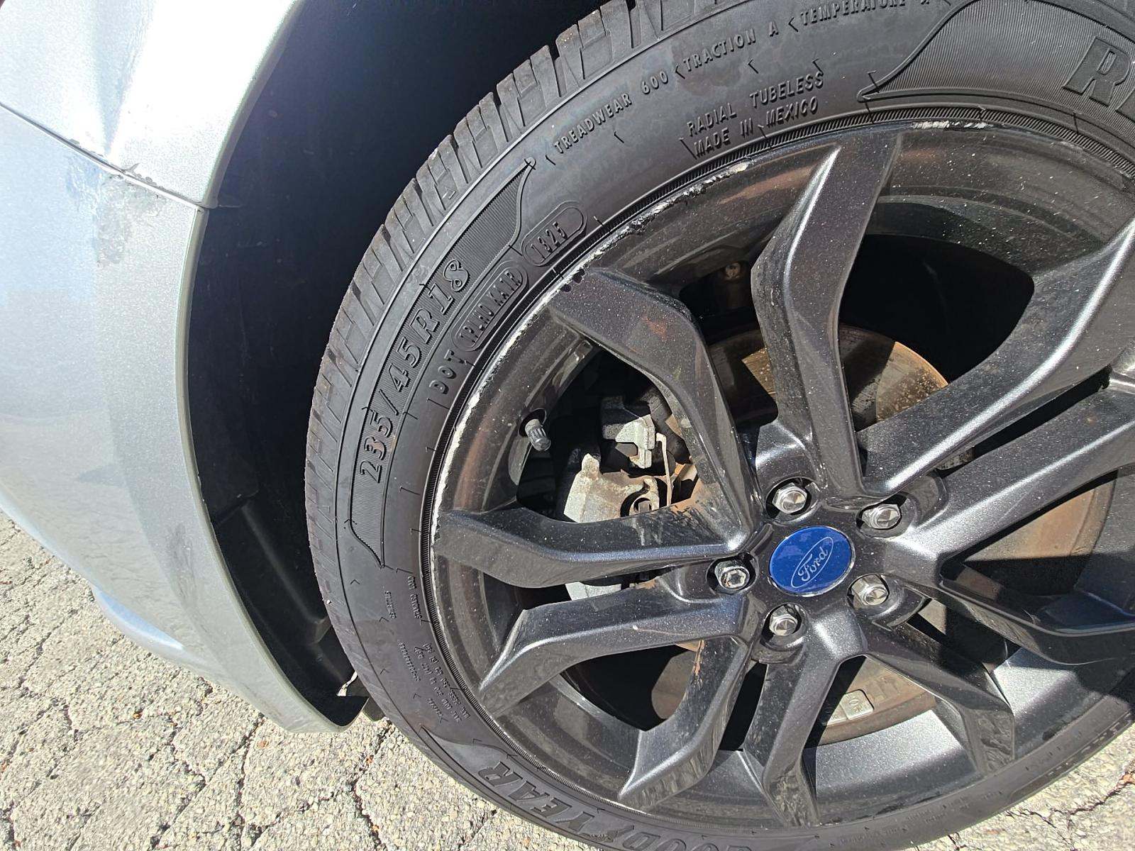 2018 Ford Fusion SE FWD