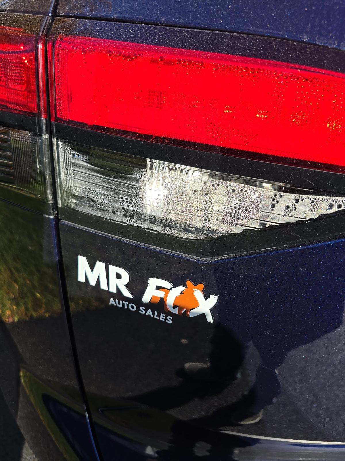 2025 Nissan Pathfinder SV FWD