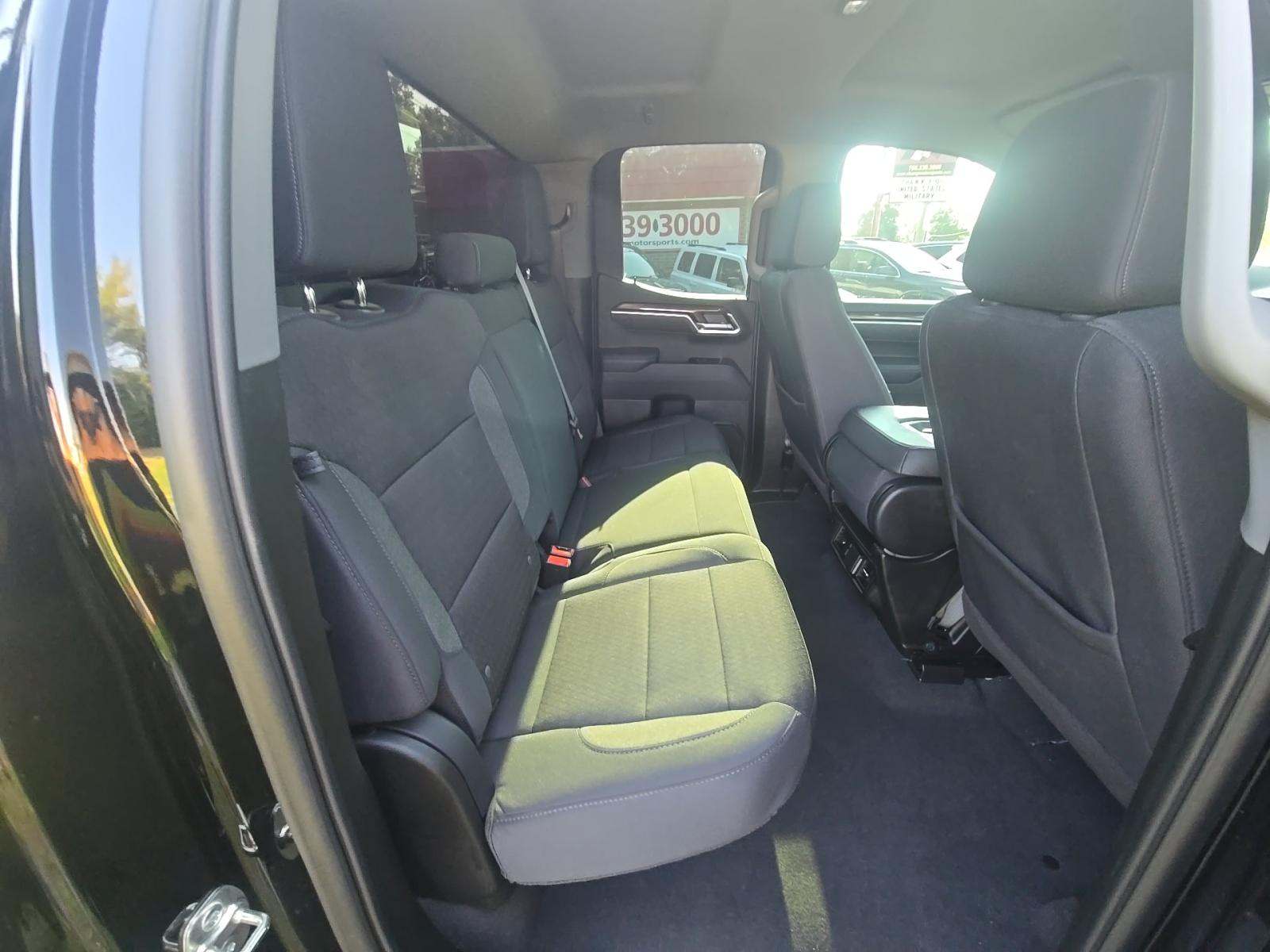 2025 Chevrolet Silverado 1500 LT AWD