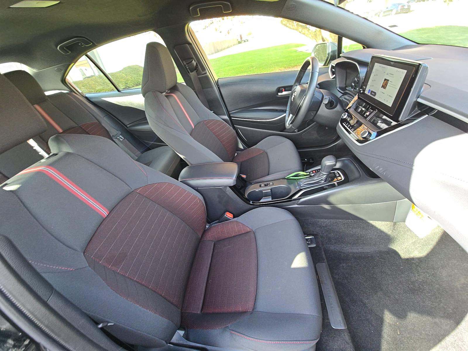 2025 Toyota Corolla Hybrid SE FWD