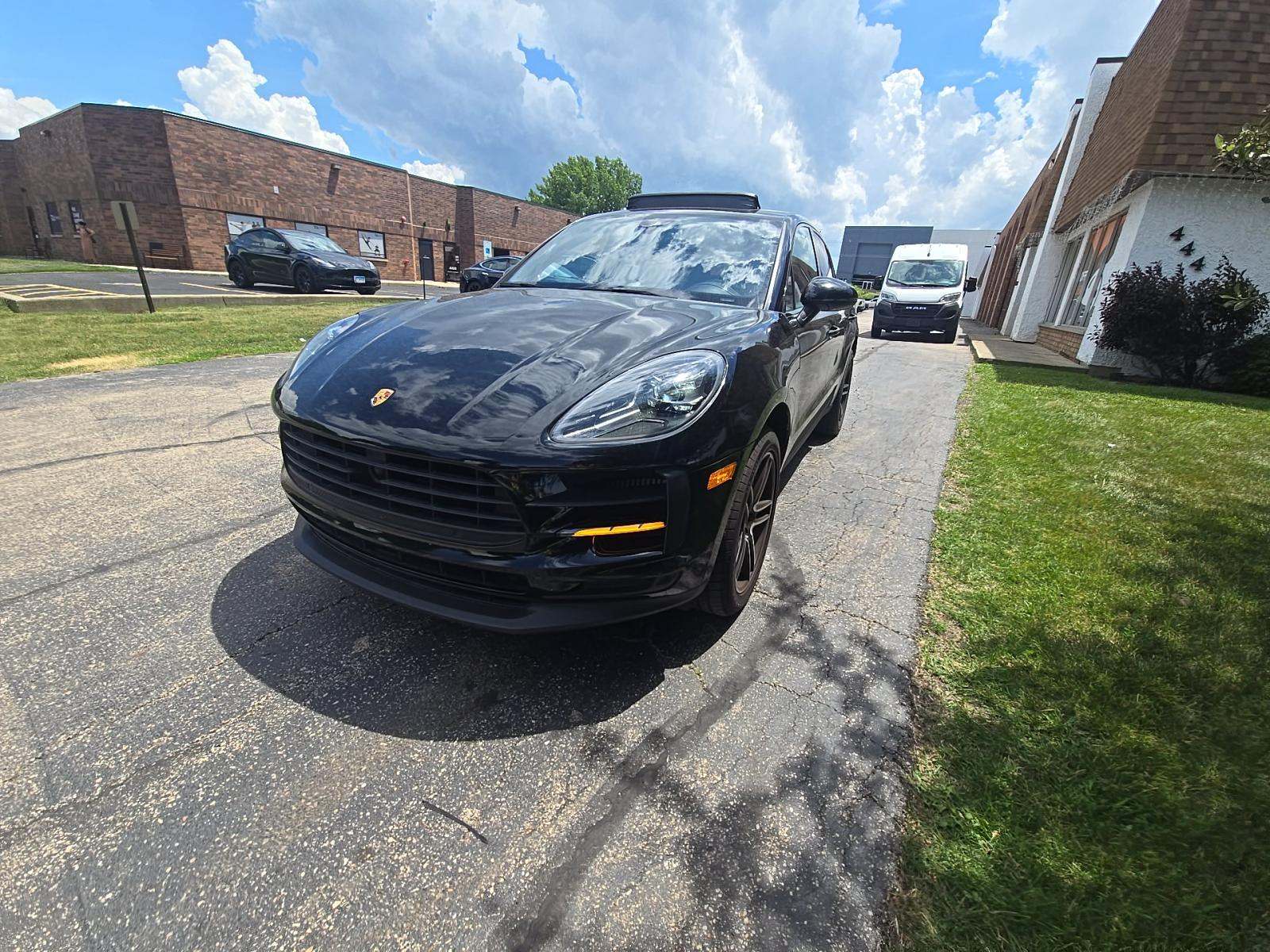 2020 Porsche Macan S