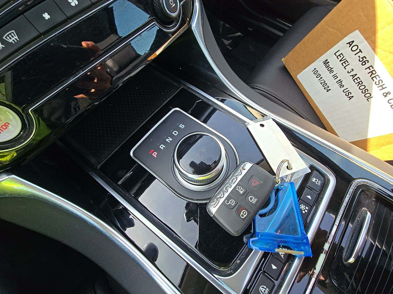 2018 Jaguar XF 25t AWD