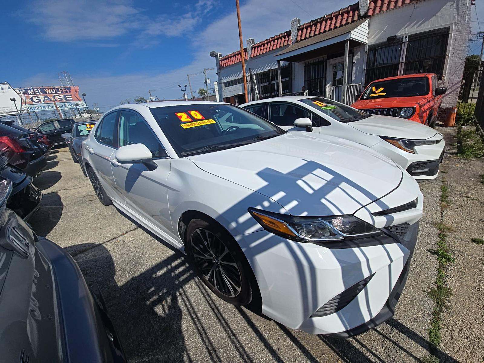 2020 Toyota Camry SE FWD