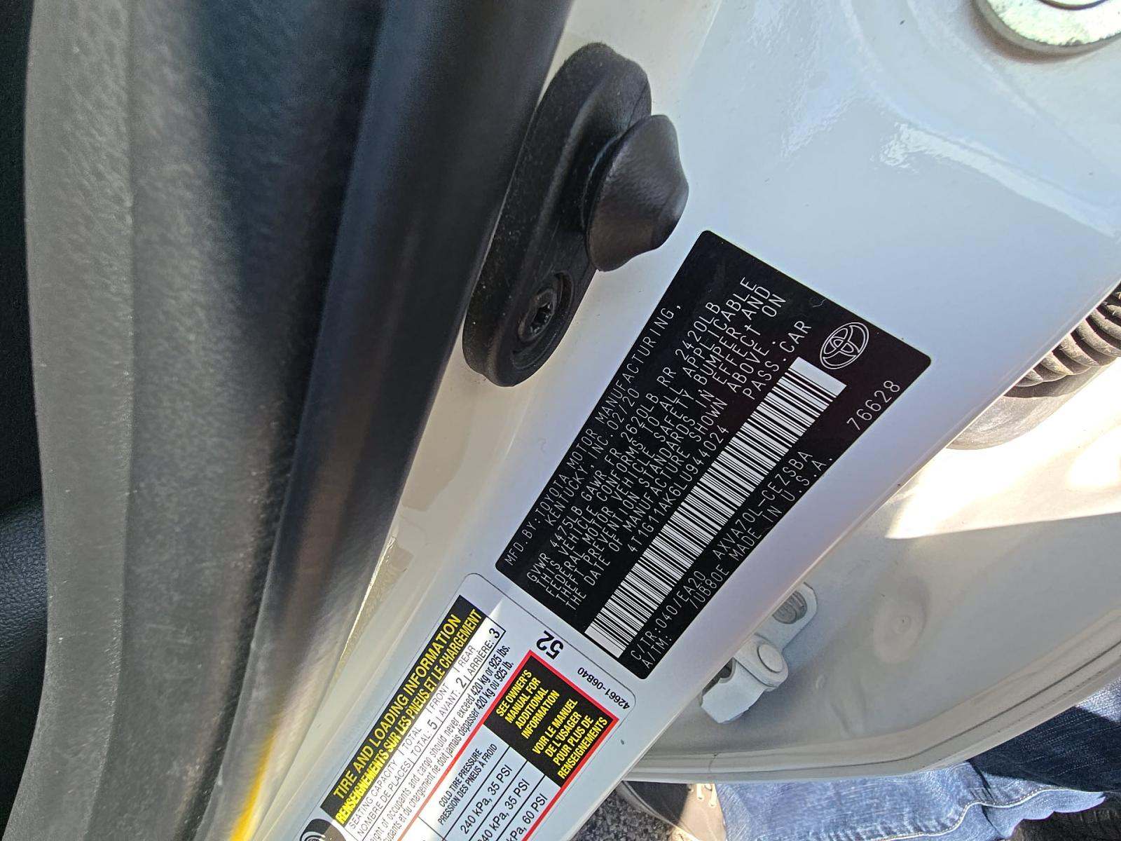 2020 Toyota Camry SE FWD