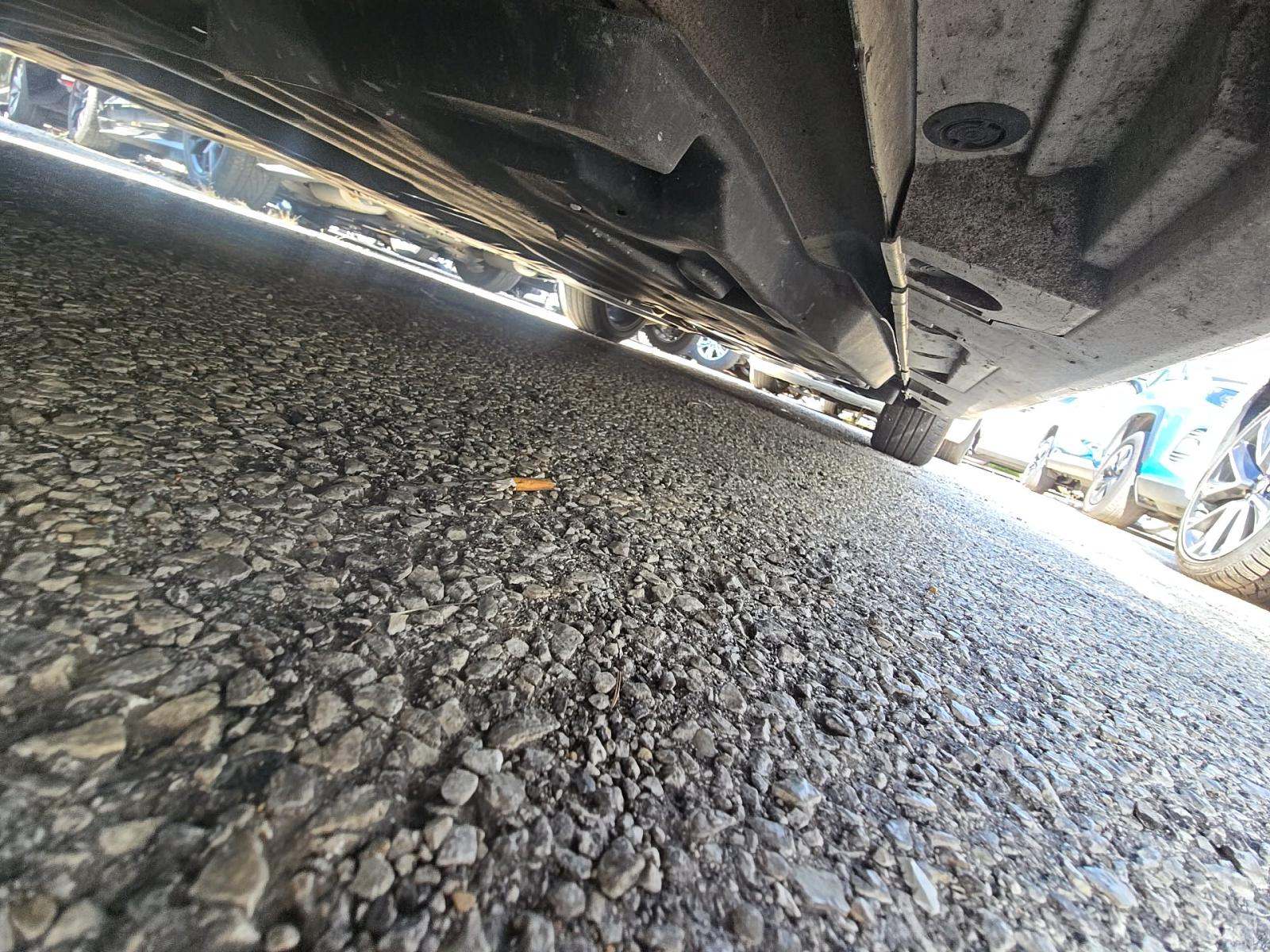 2020 Toyota Camry SE FWD