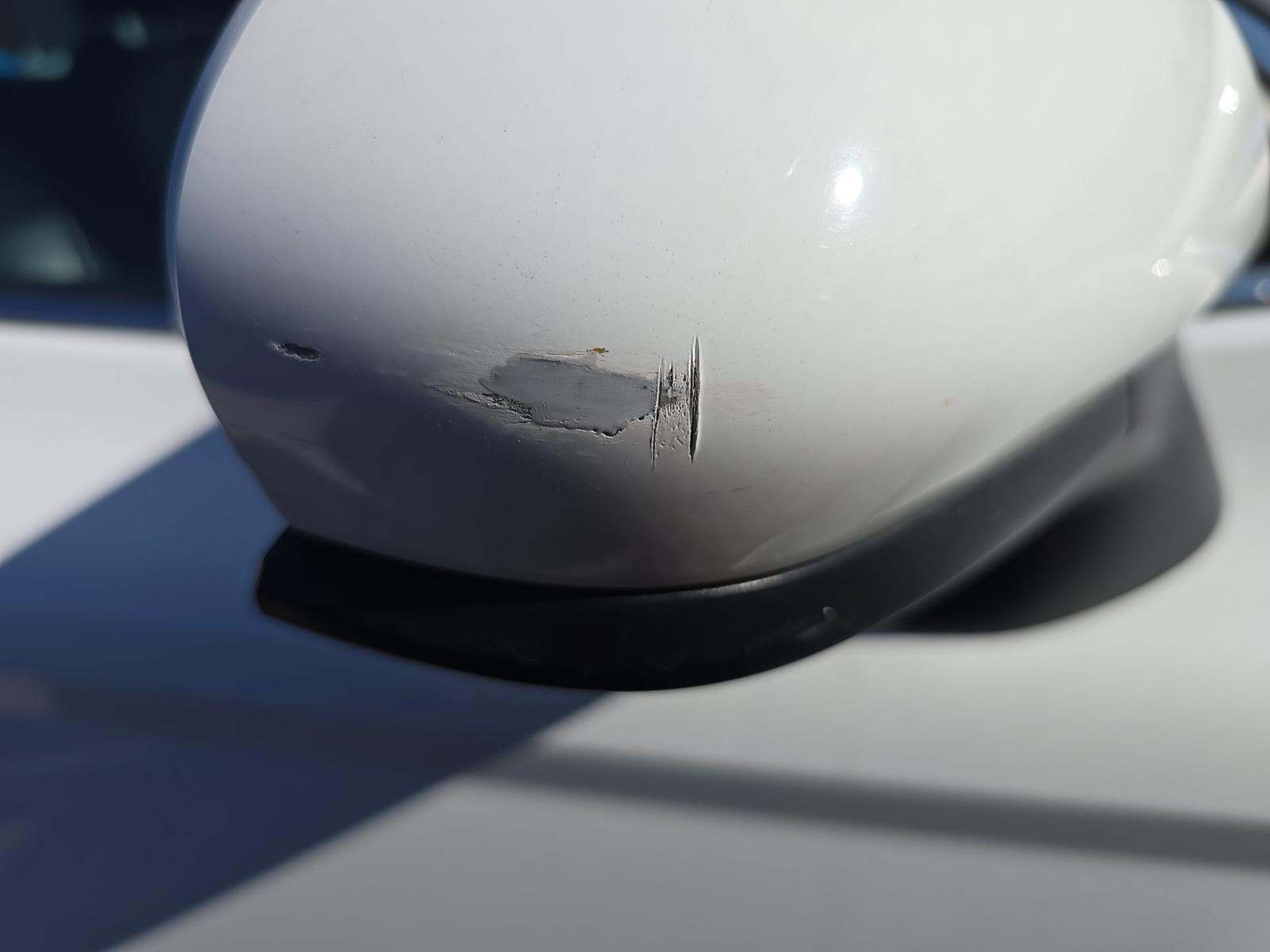 2020 Toyota Camry SE FWD