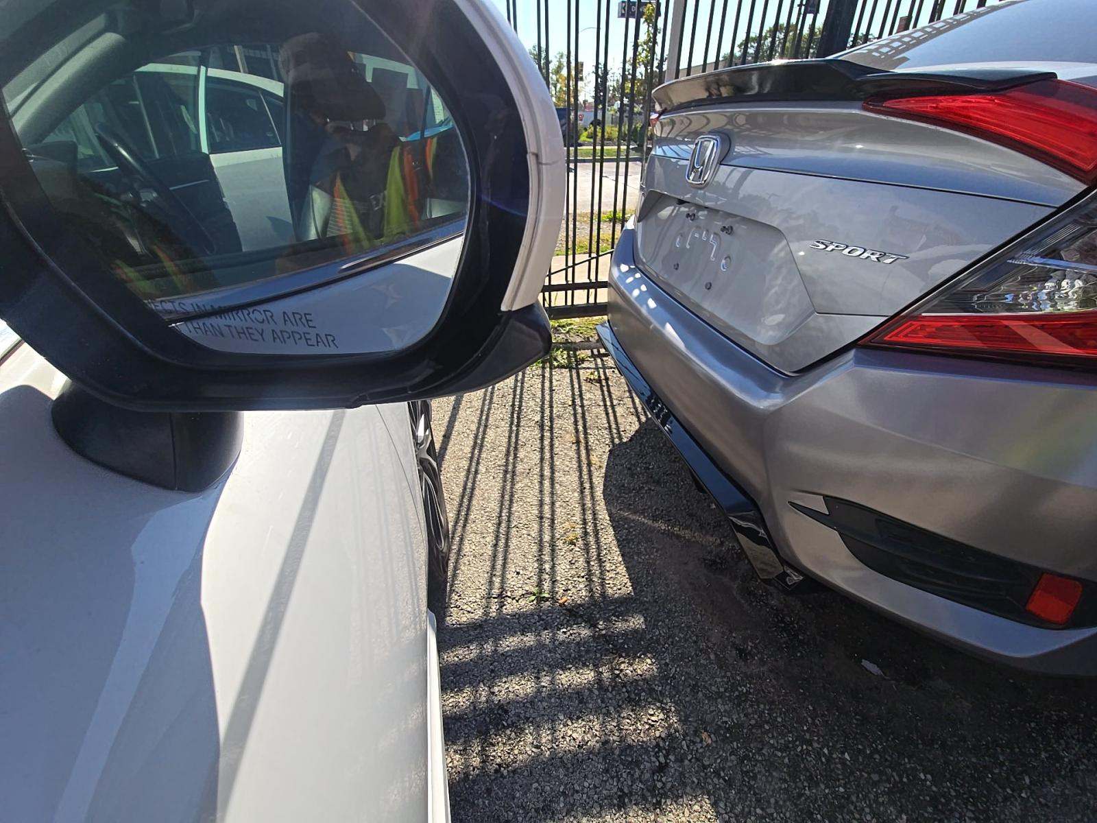 2020 Toyota Camry SE FWD