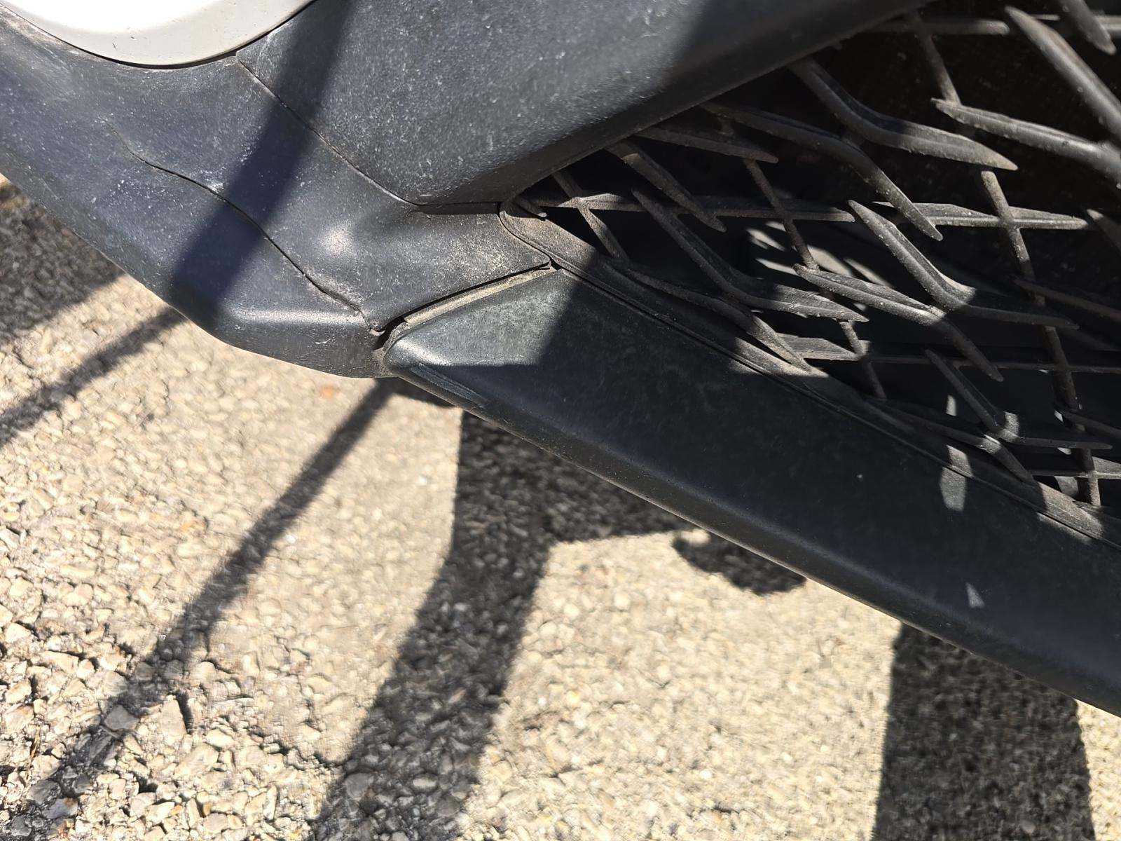 2020 Toyota Camry SE FWD