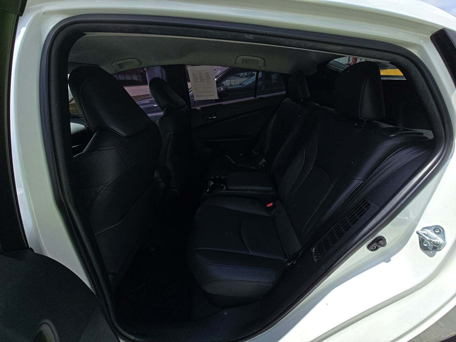 2017 Toyota Prius Prime Premium FWD